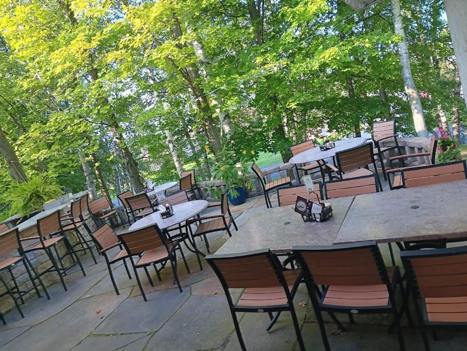 White Birch Inn