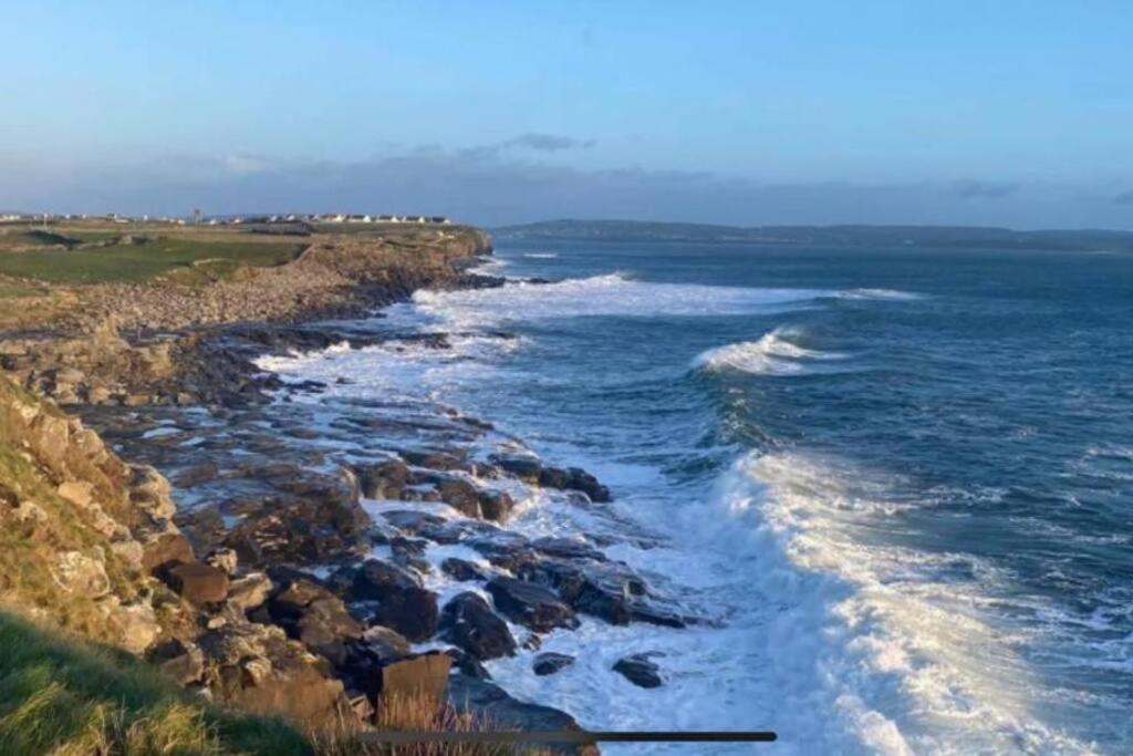 Elegant Lahinch/ Liscannor Cottage 3B 3BR view 3