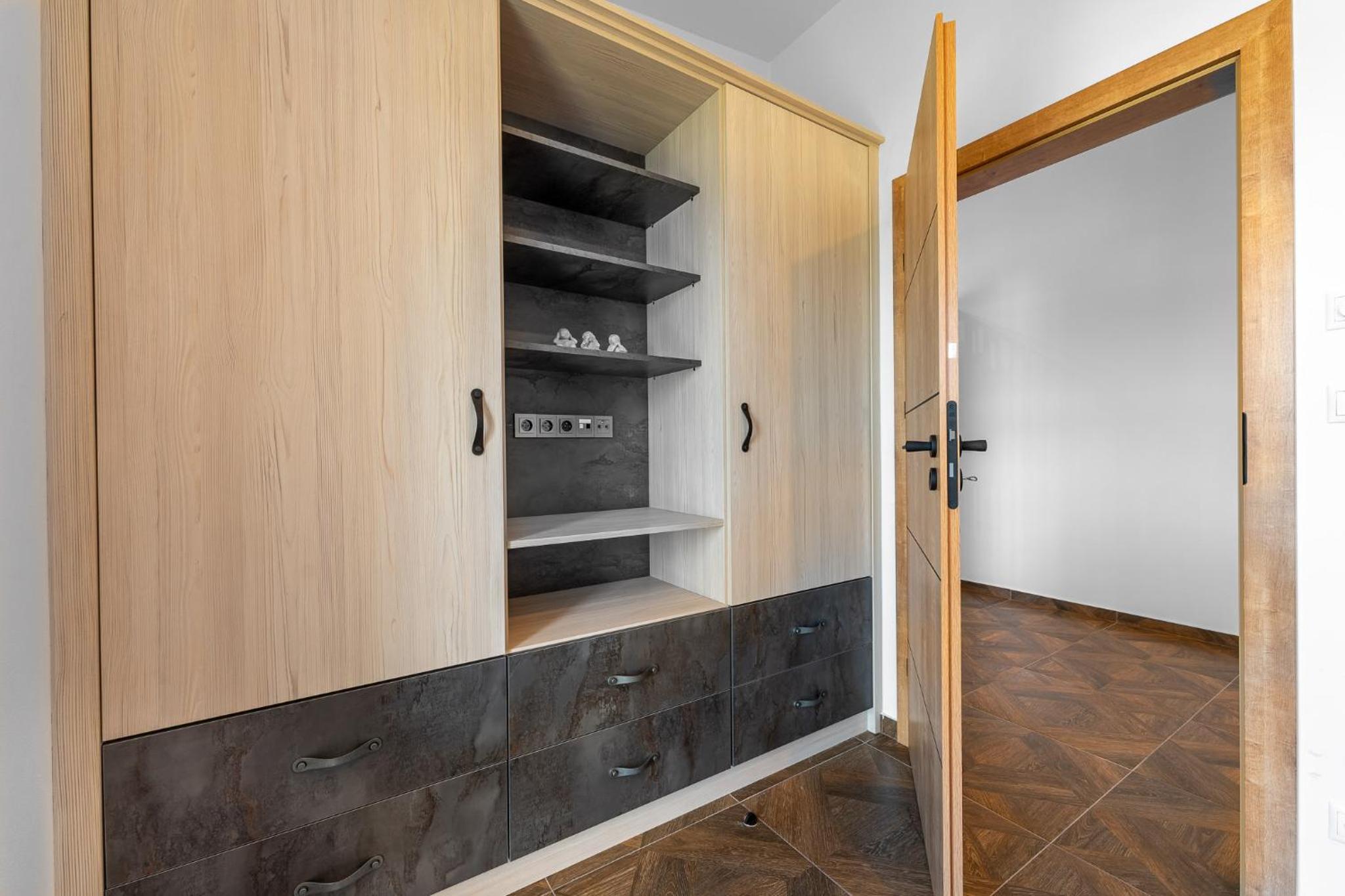 LASKARA Garden Apartment by Prague Forest