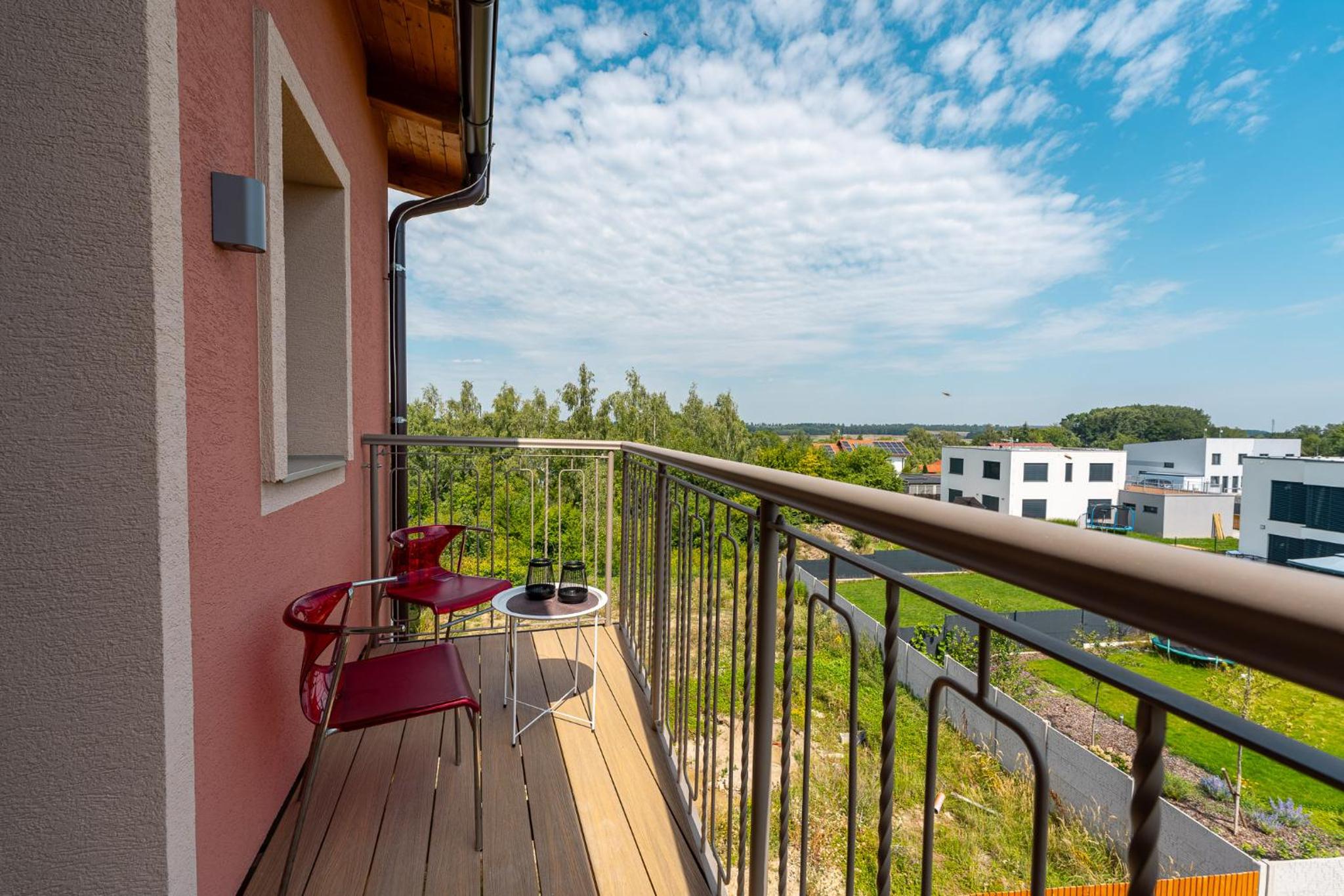 LASKARA Garden Apartment by Prague Forest