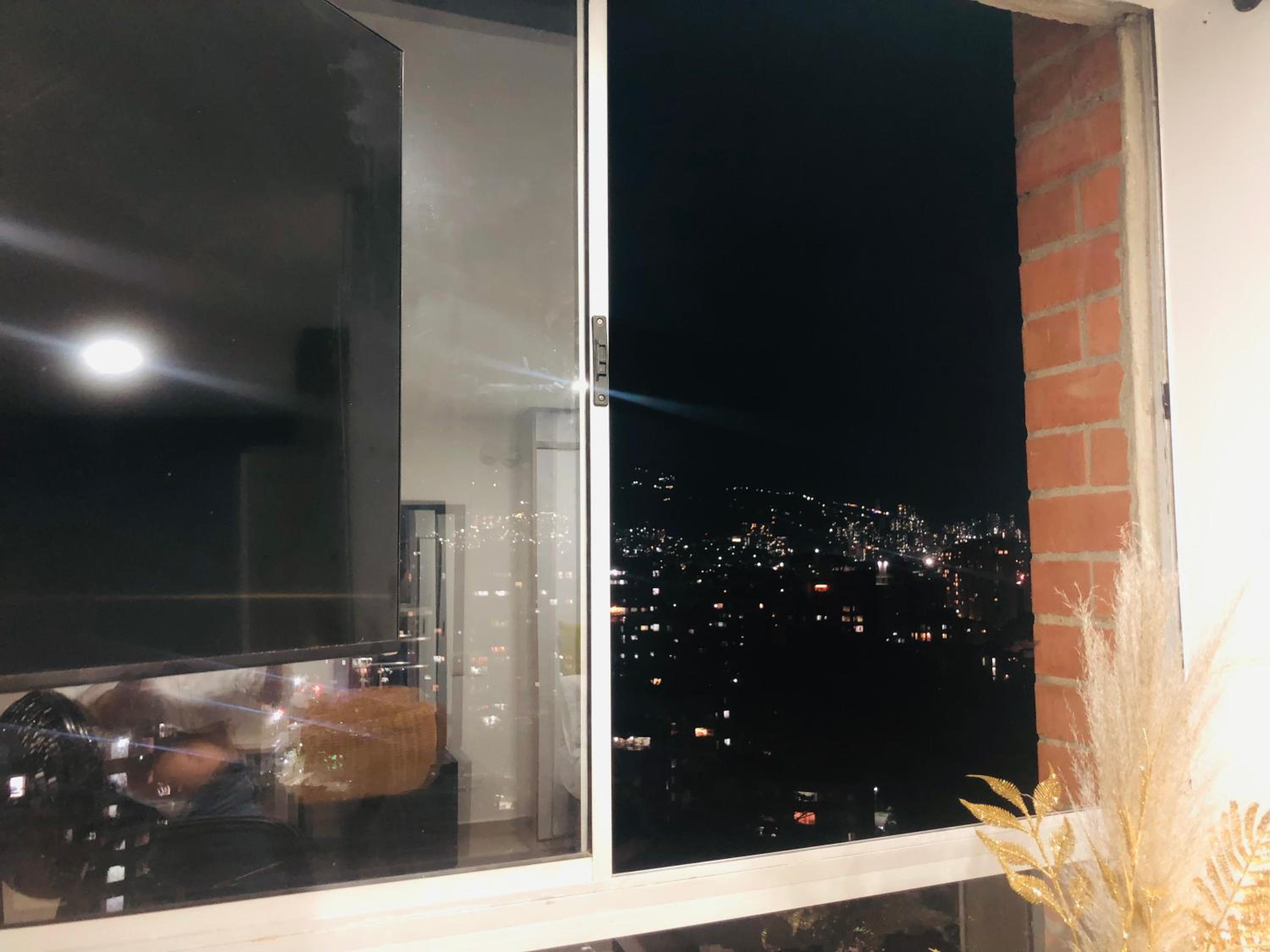 1009 Apartamento acogedor en el poblado Medellín