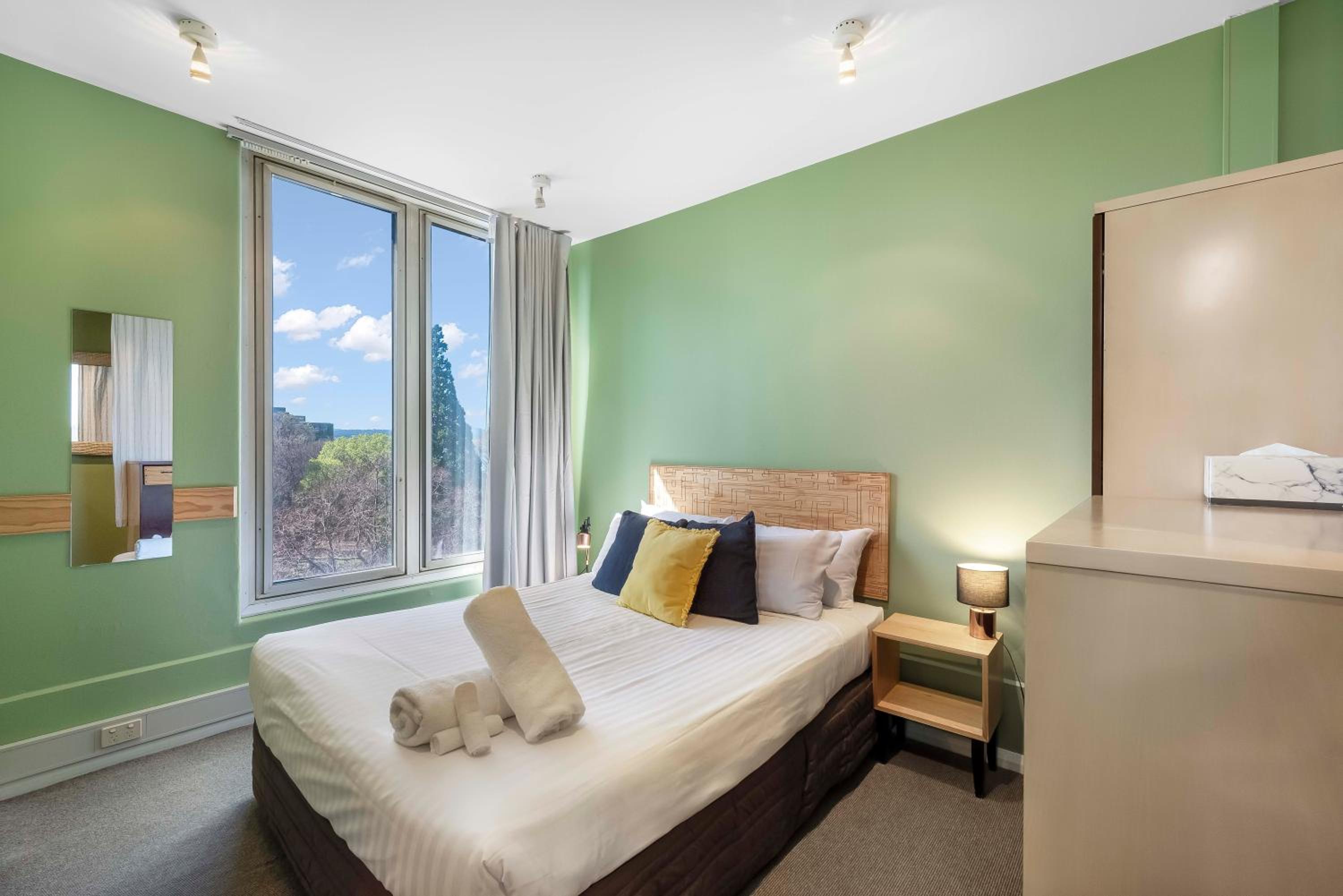 Studio Apartment - Hobart CBD