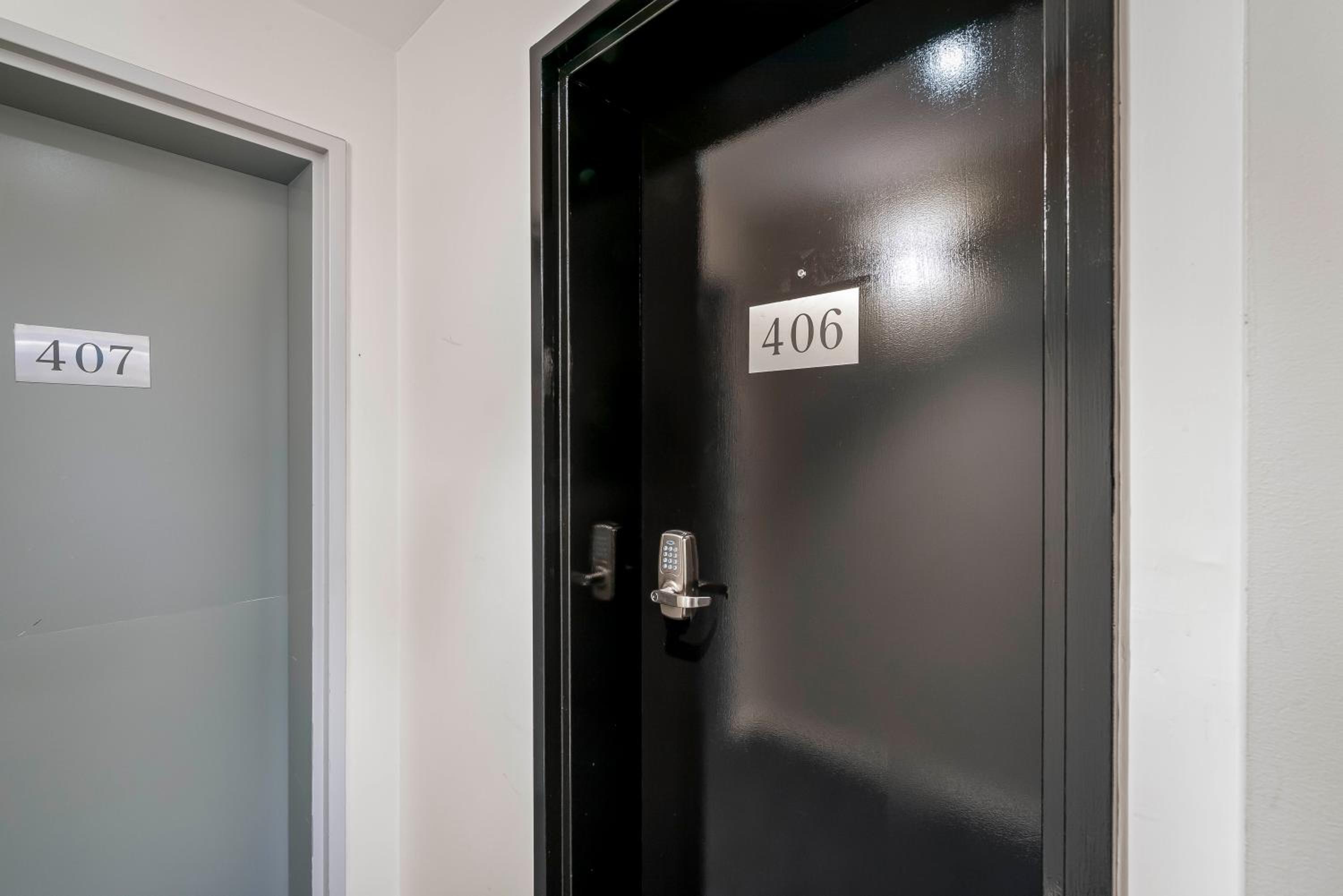 Studio Apartment - Hobart CBD