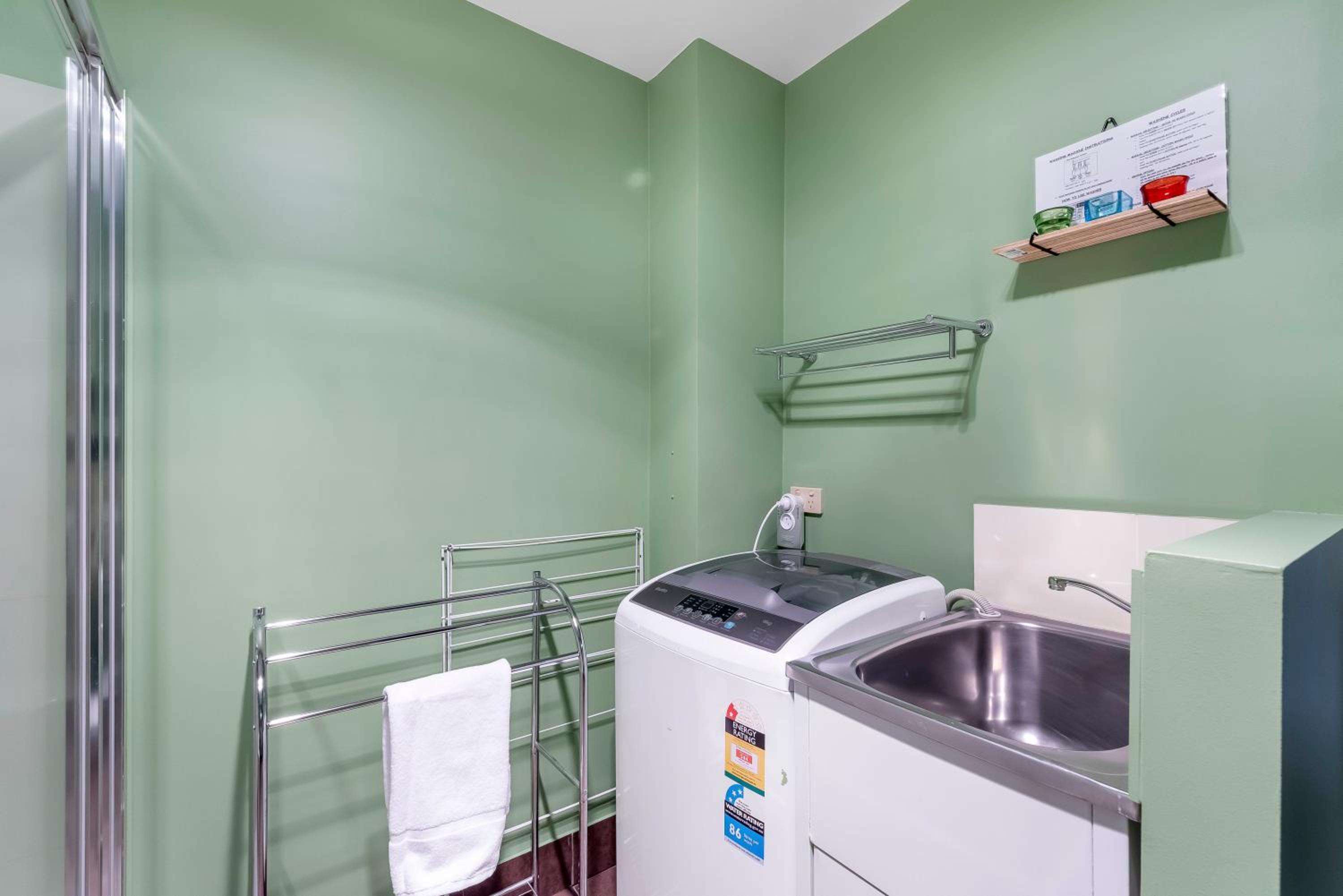 Studio Apartment - Hobart CBD