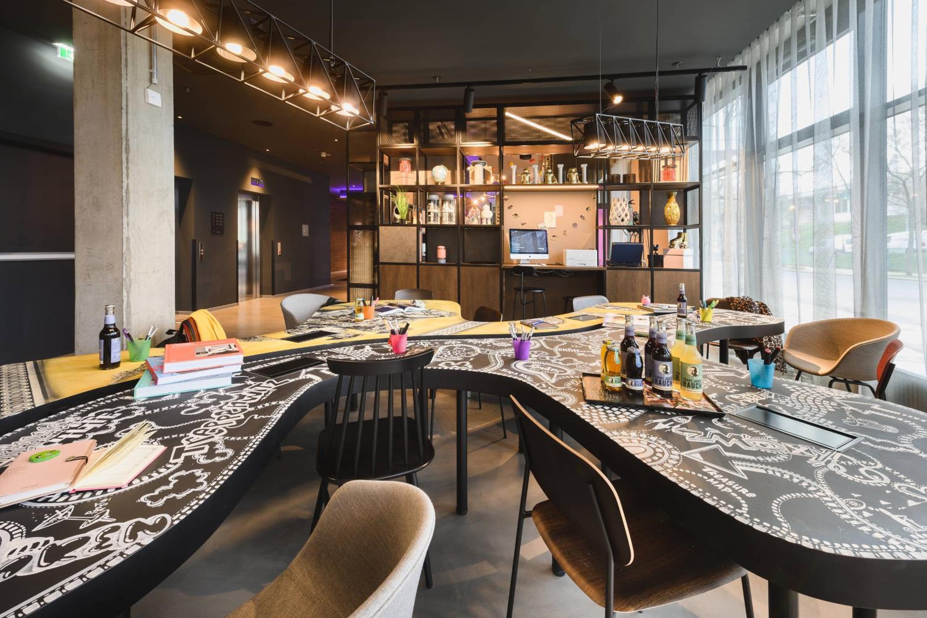 Dresden Vacations - Moxy Dresden Neustadt - Property Image 18