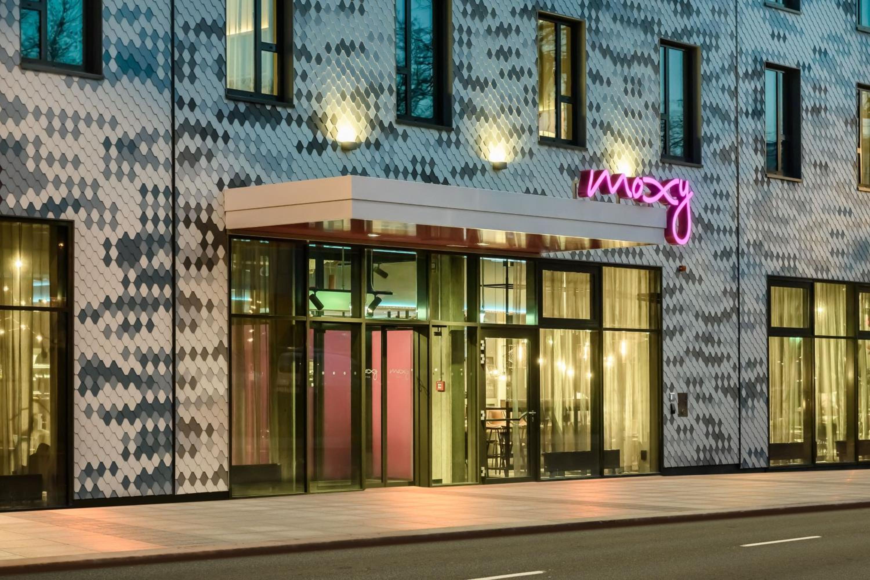 Dresden Vacations - Moxy Dresden Neustadt - Property Image 15