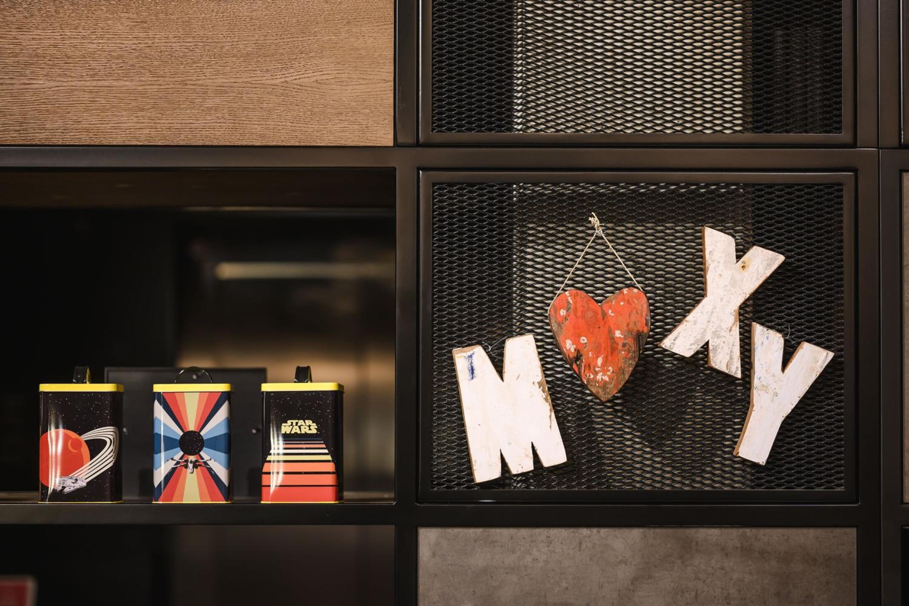 Dresden Vacations - Moxy Dresden Neustadt - Property Image 9