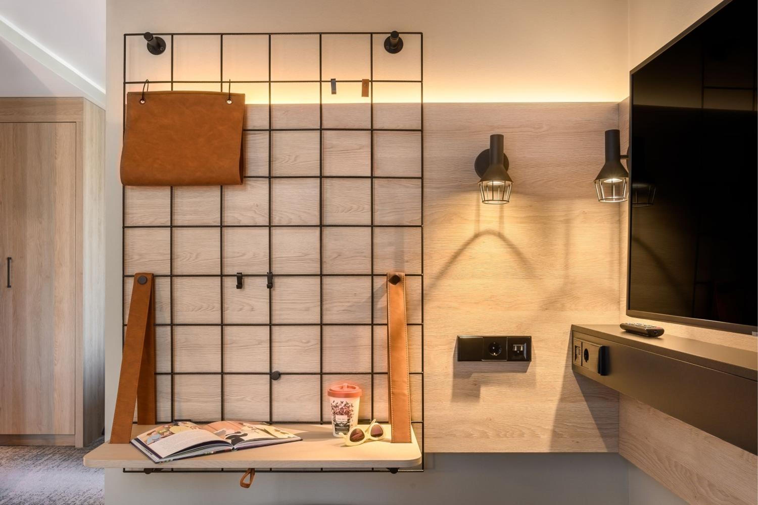 Dresden Vacations - Moxy Dresden Neustadt - Property Image 45