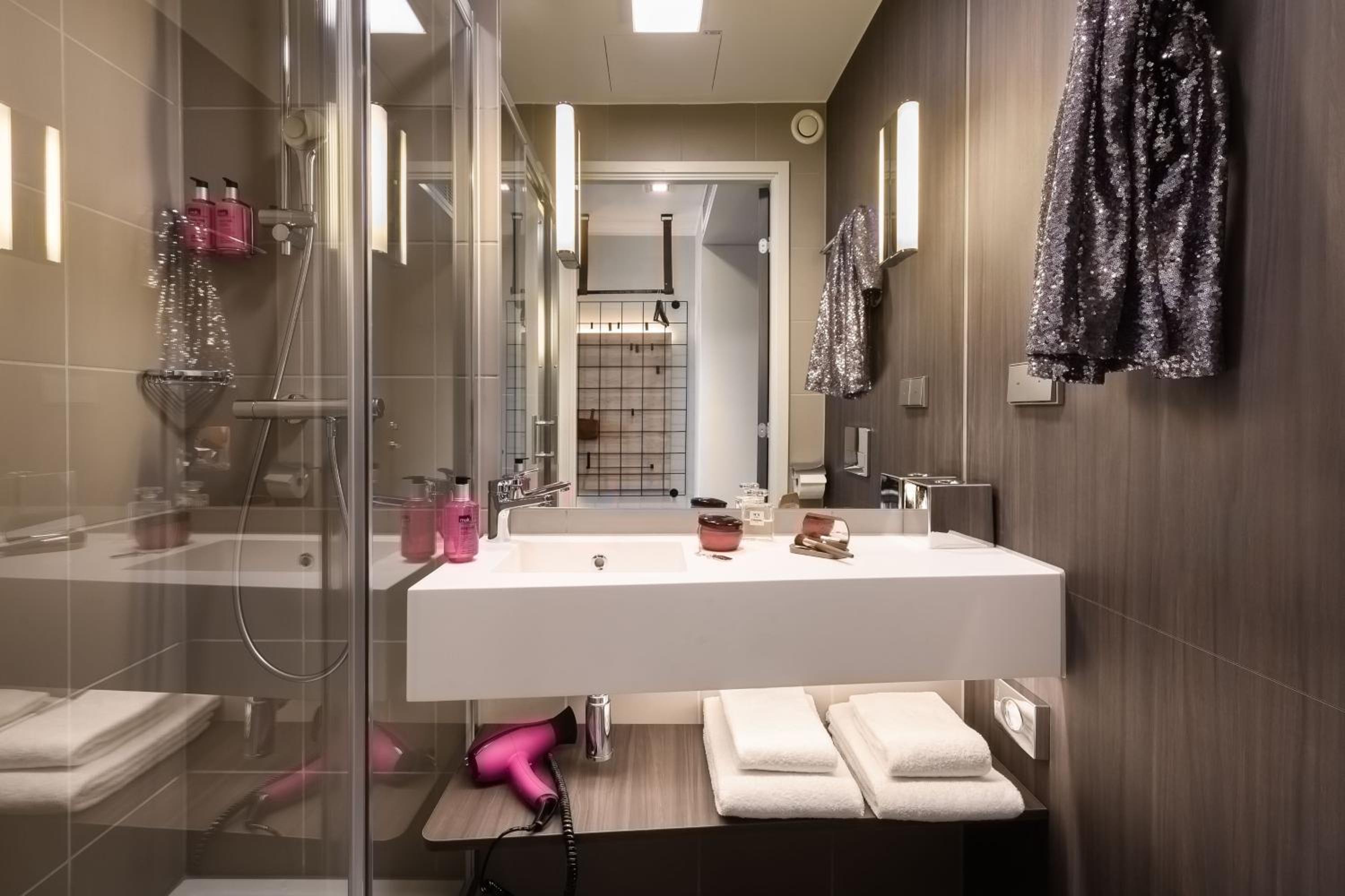 Dresden Vacations - Moxy Dresden Neustadt - Property Image 55