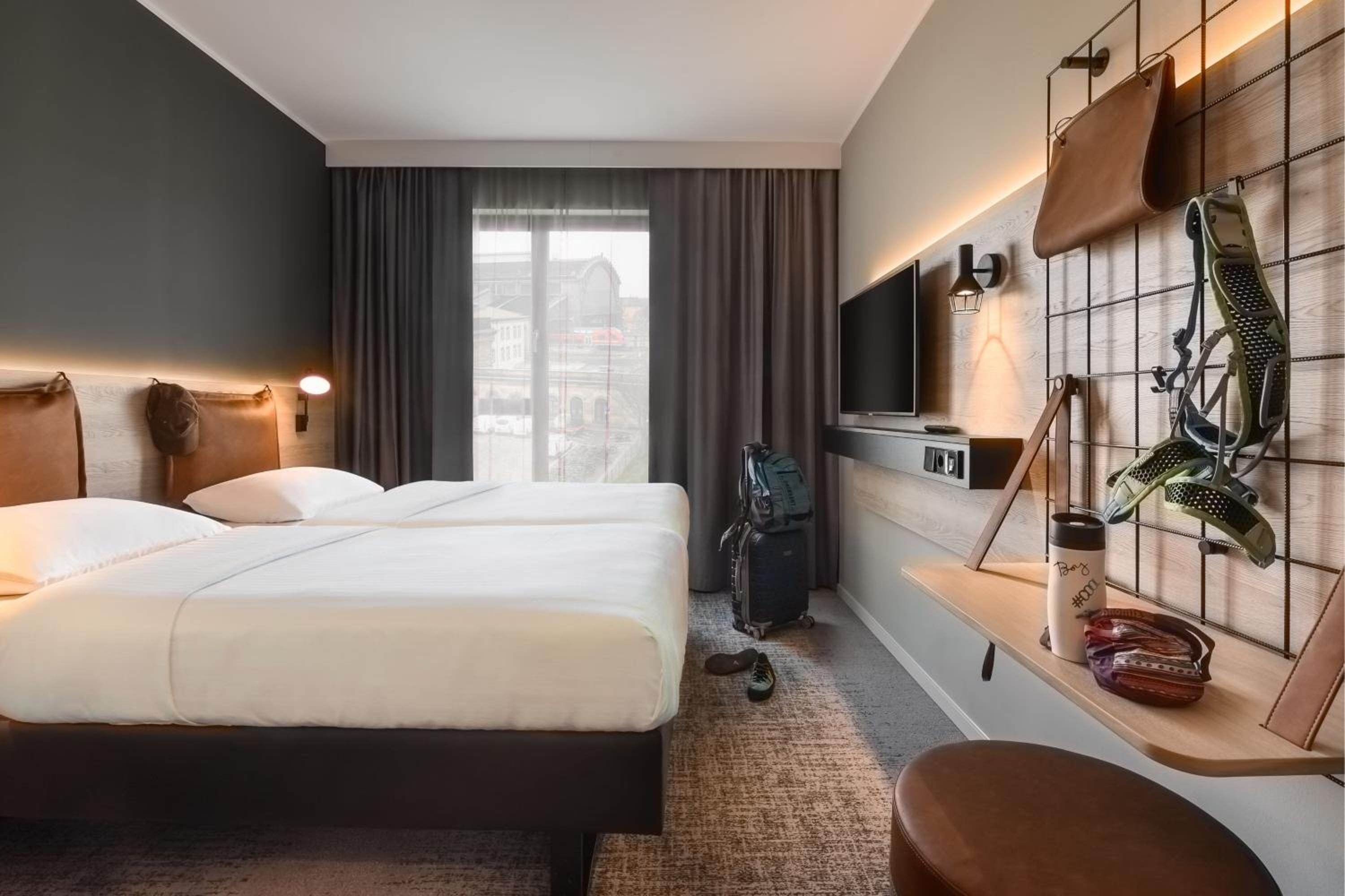 Dresden Vacations - Moxy Dresden Neustadt - Property Image 41