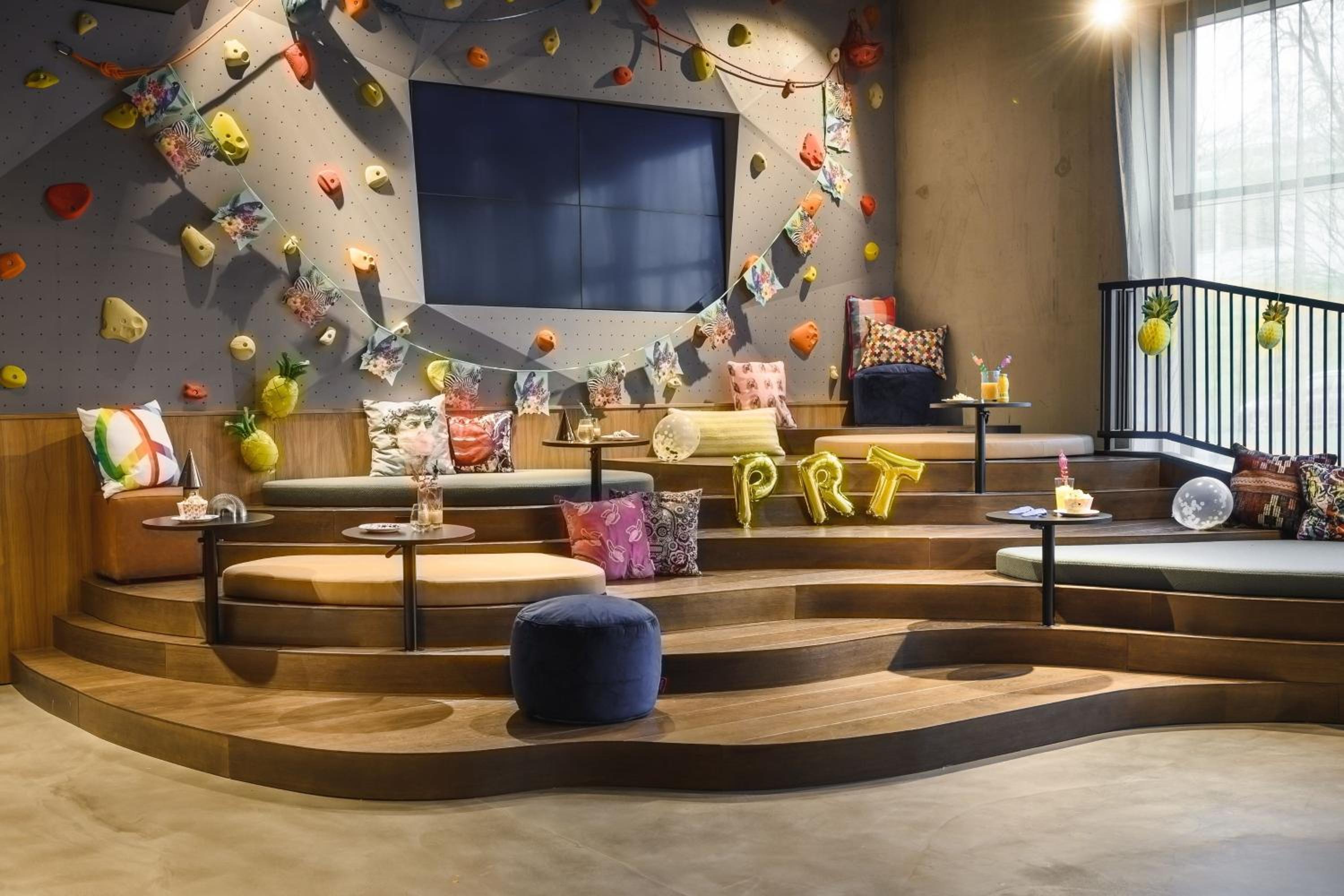 Dresden Vacations - Moxy Dresden Neustadt - Property Image 10