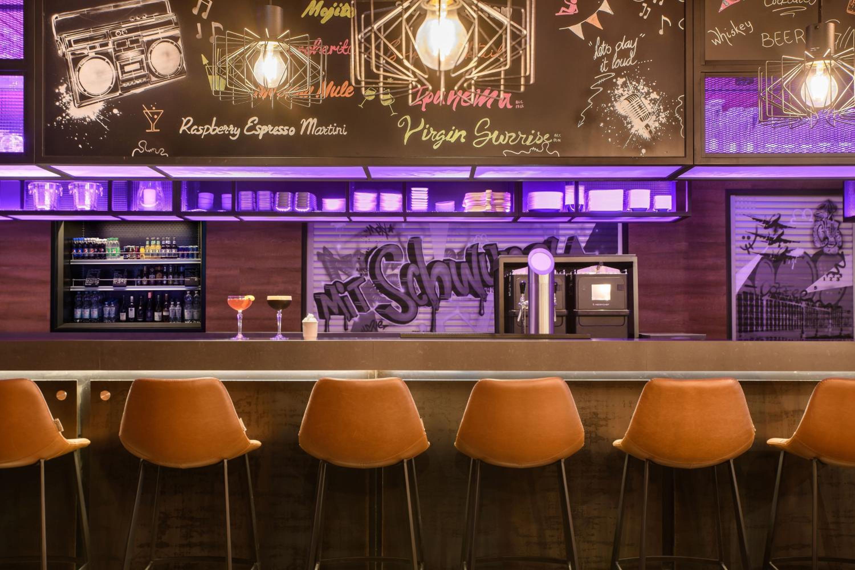 Dresden Vacations - Moxy Dresden Neustadt - Property Image 27