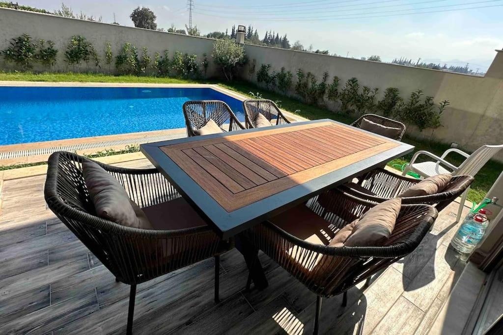 Modern Luxury Villa