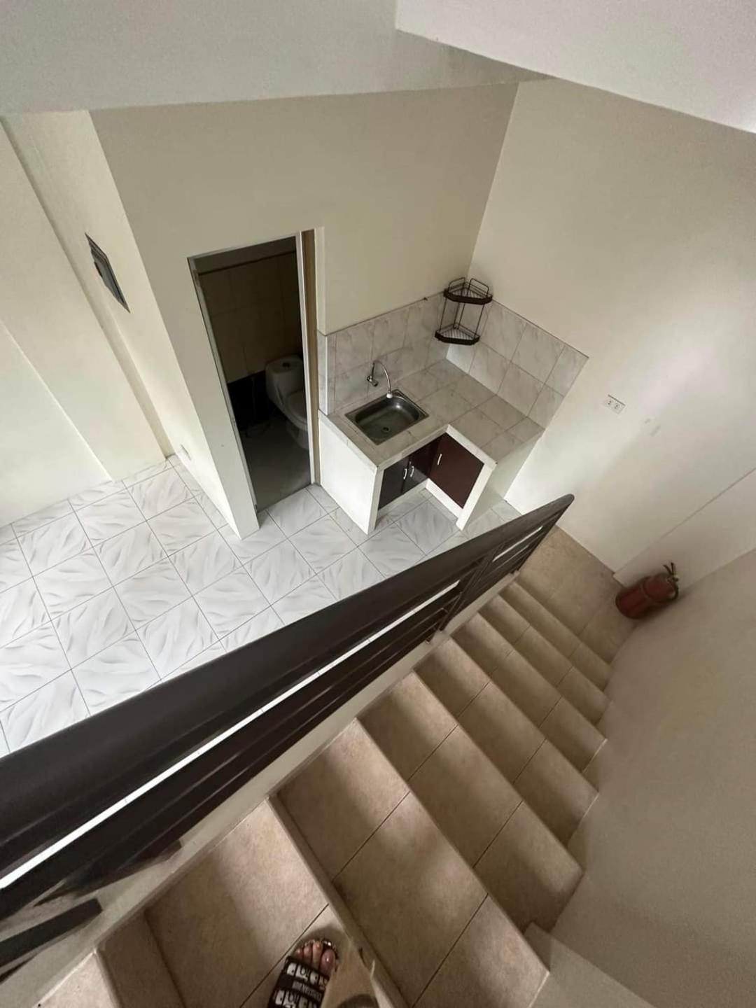 Aien's Apartelle view 5