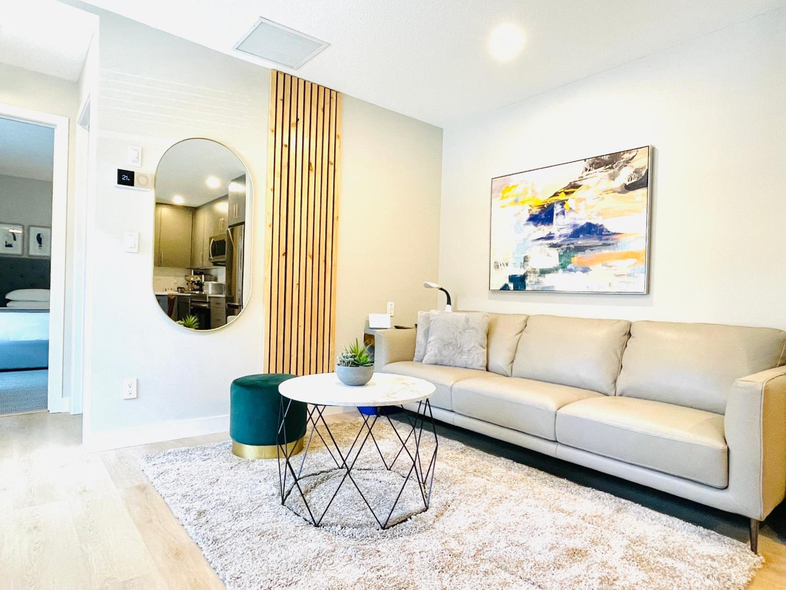 Joe's Contemporary 2 King Bedrooms Vacation Home in Canmore