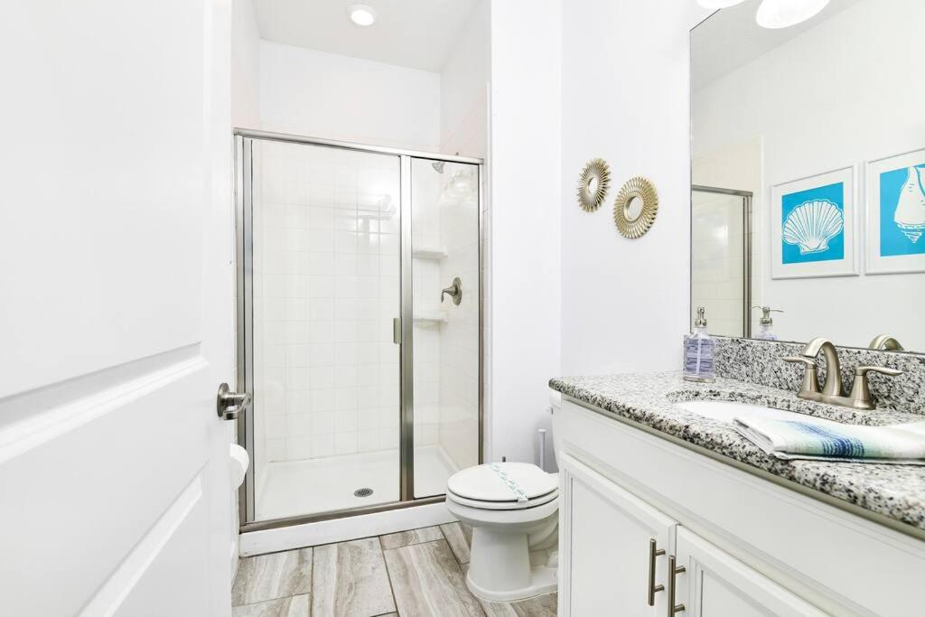Bright and Sunny Townhouse With Pool Enjoy and Relax