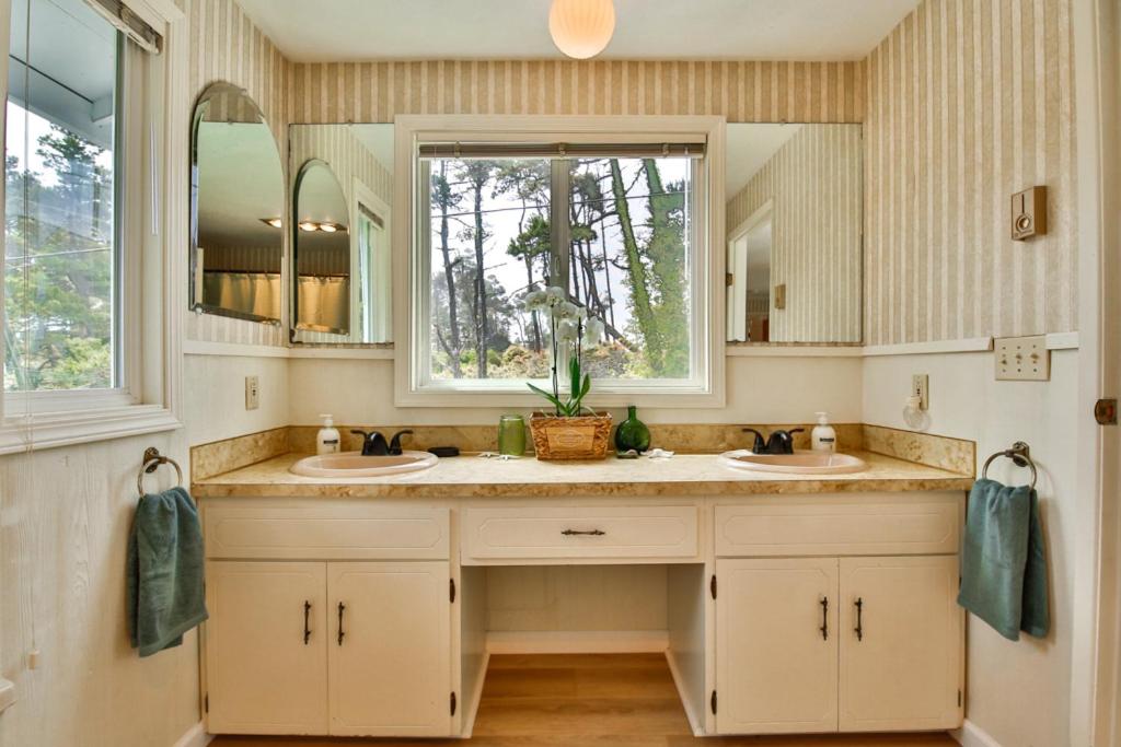 Sandpiper Shores