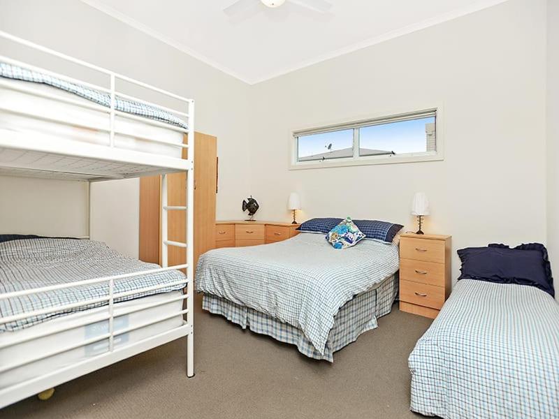 Coringle Port Elliot-Pets Negotiable-Wi-Fi - No Linen Included