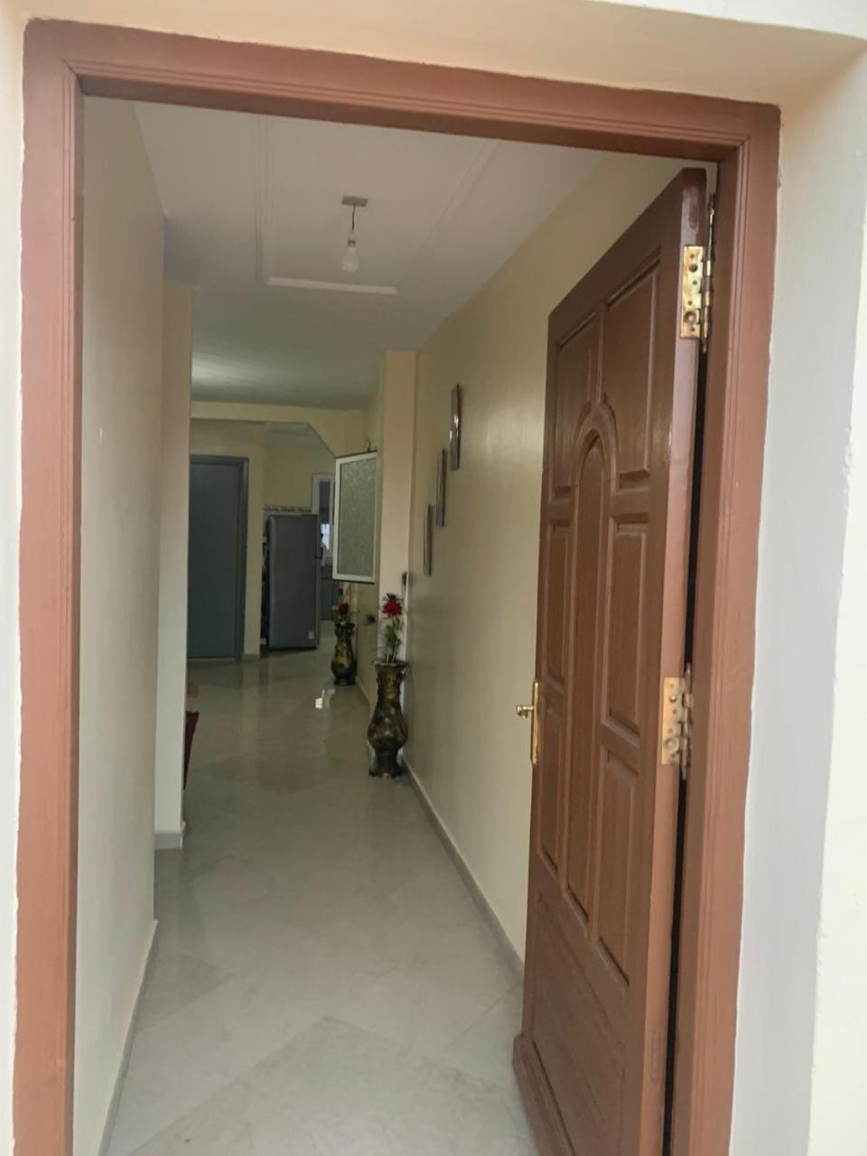Appartement Terazza, Boulevard Mohammed Derfoufi, Oujda, pres de la station des grands taxis vers Berkane, Saidia, Nador