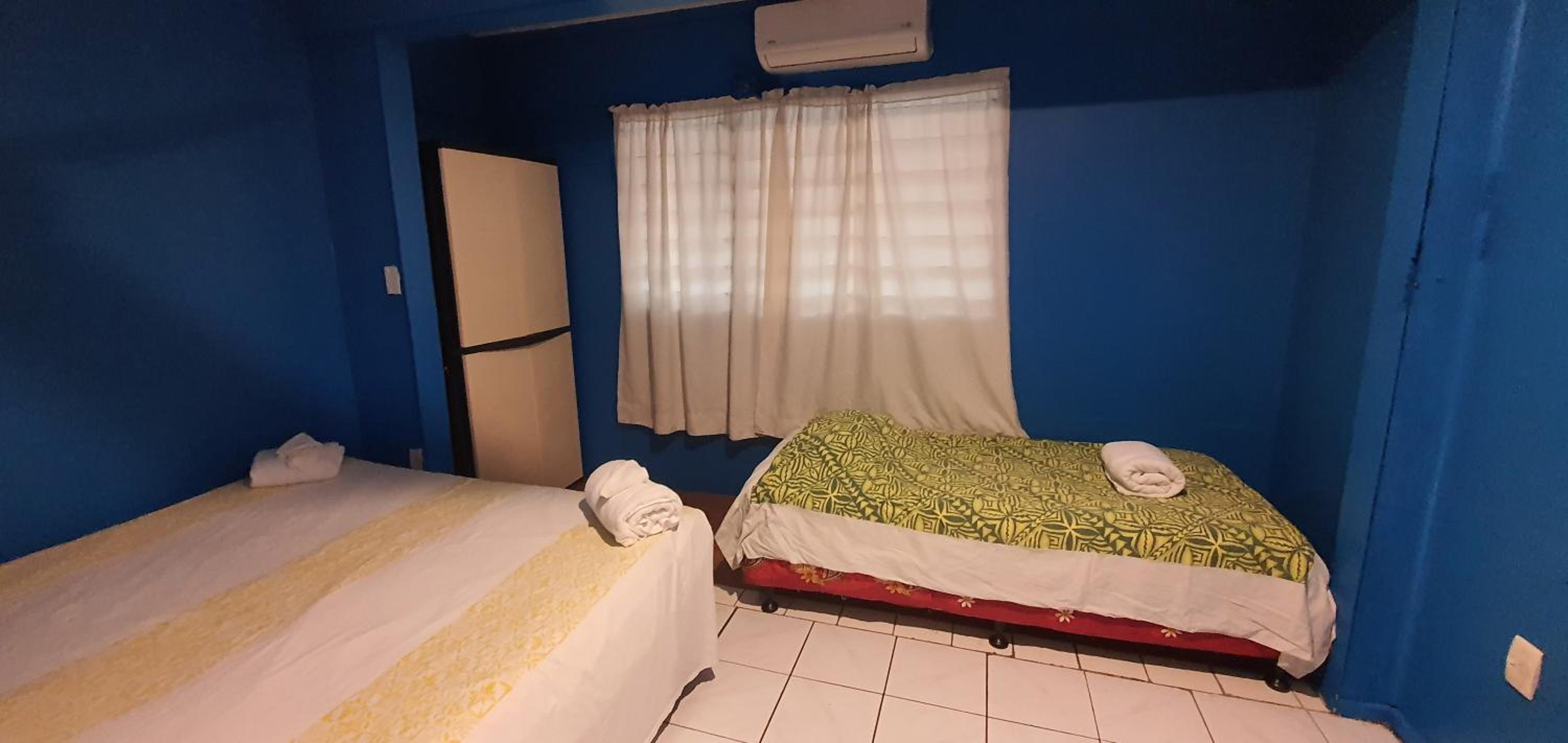 Lynn's Getaway Hotel