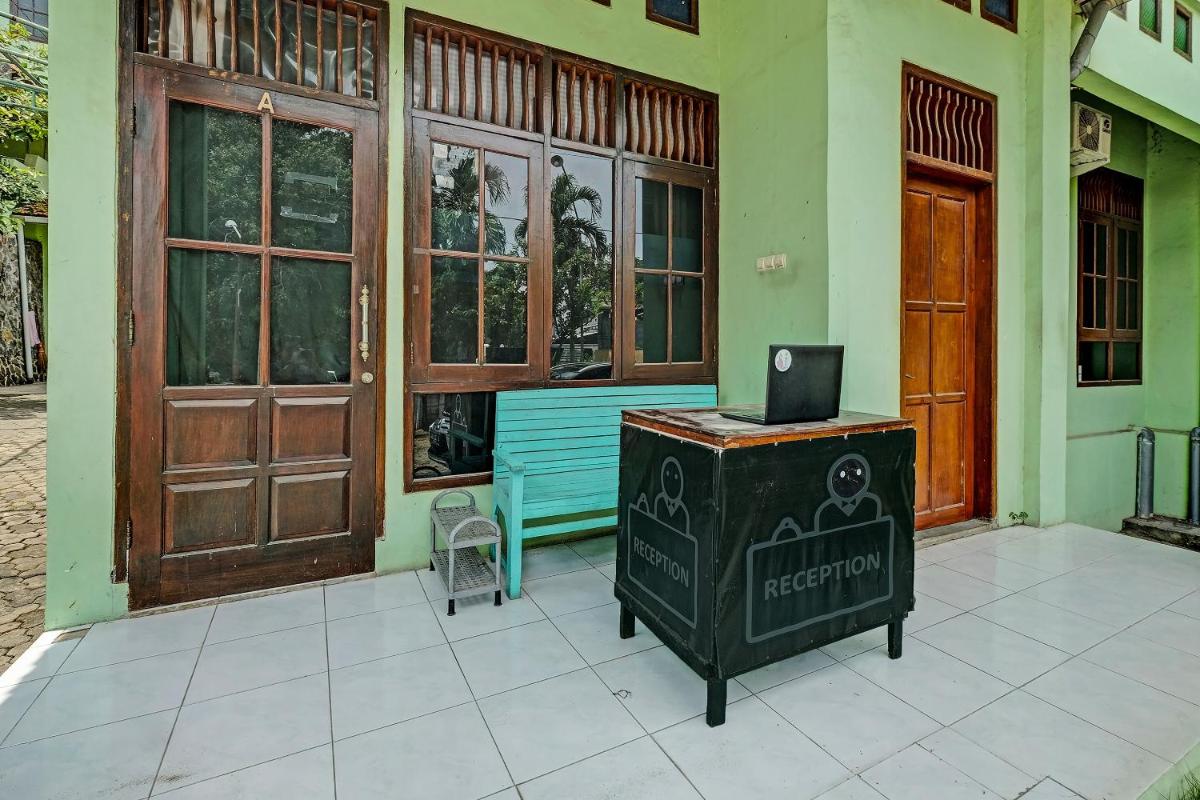 outdoor BBQ area