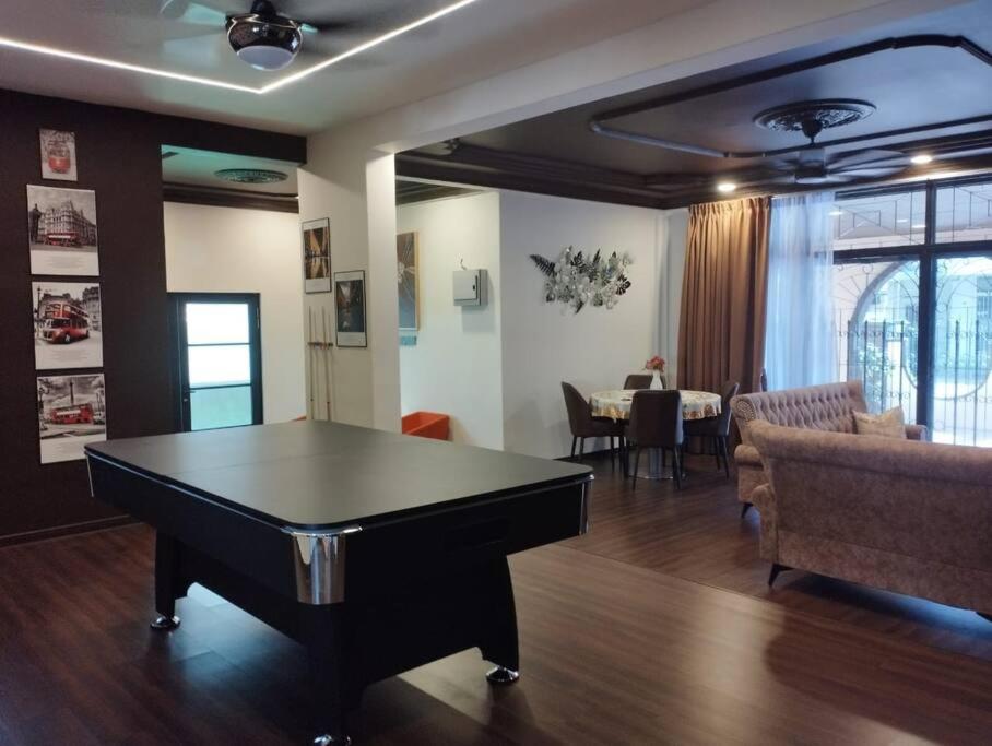 Villamax Klebang Beach Homestay Melaka 25 Pax 6R4B photo 8