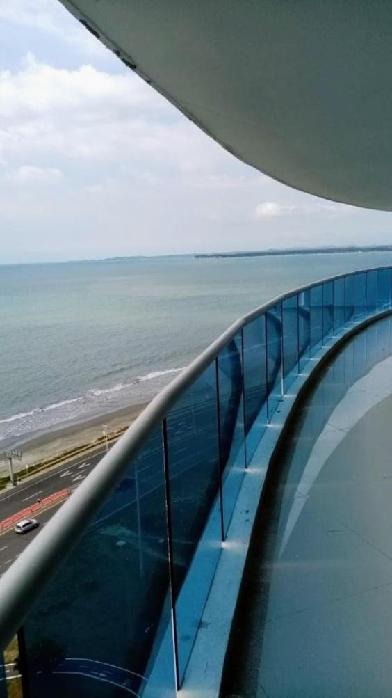 Front Ocean View Penthouse Cartagena