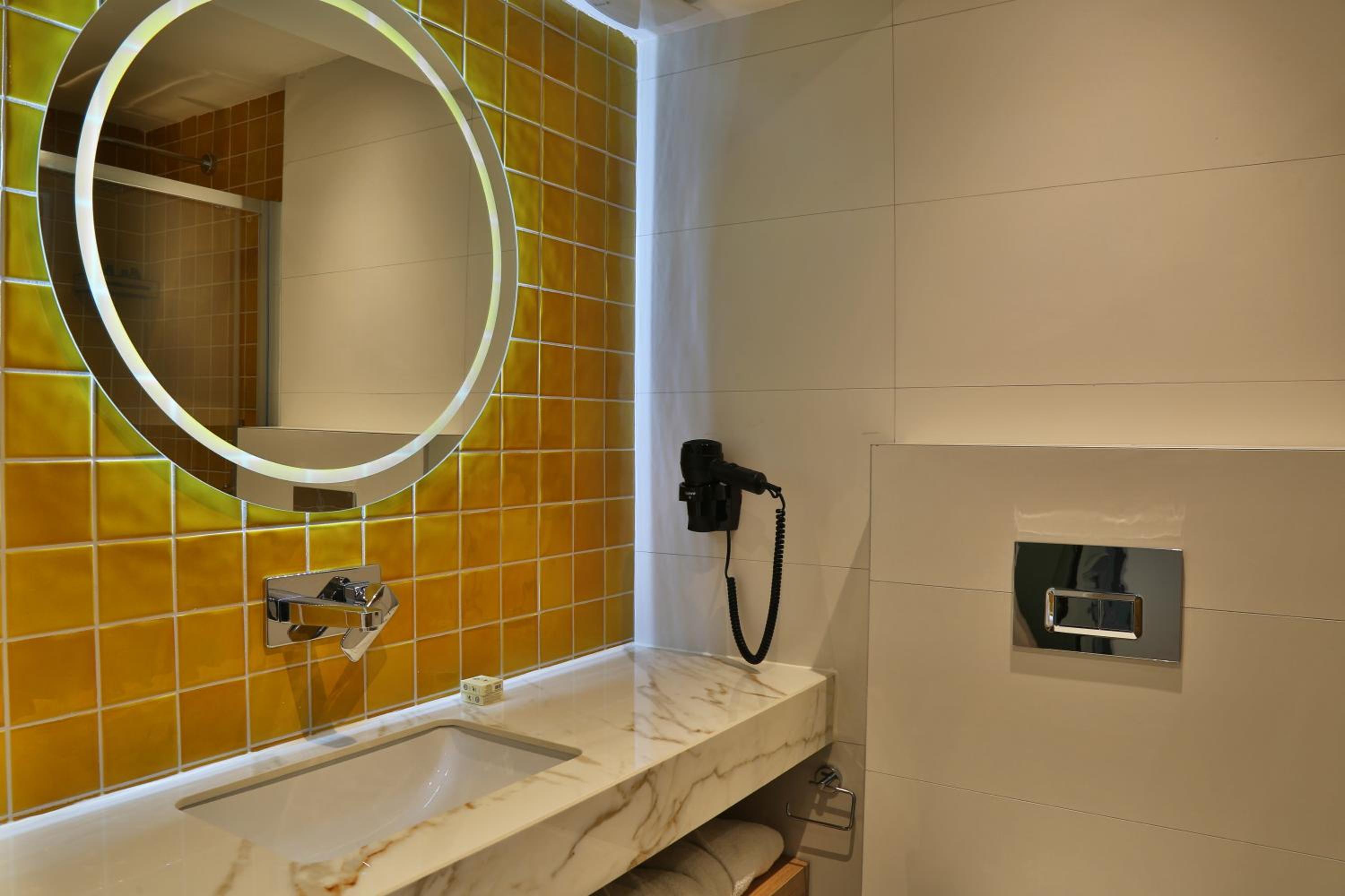 İn The Middle Otel - Image 36