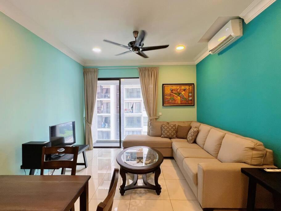 Homely 2BR Heritage D'Sara @ Link to MRT, Near Thomson Hospital & Sungai Buloh Hospital photo 4