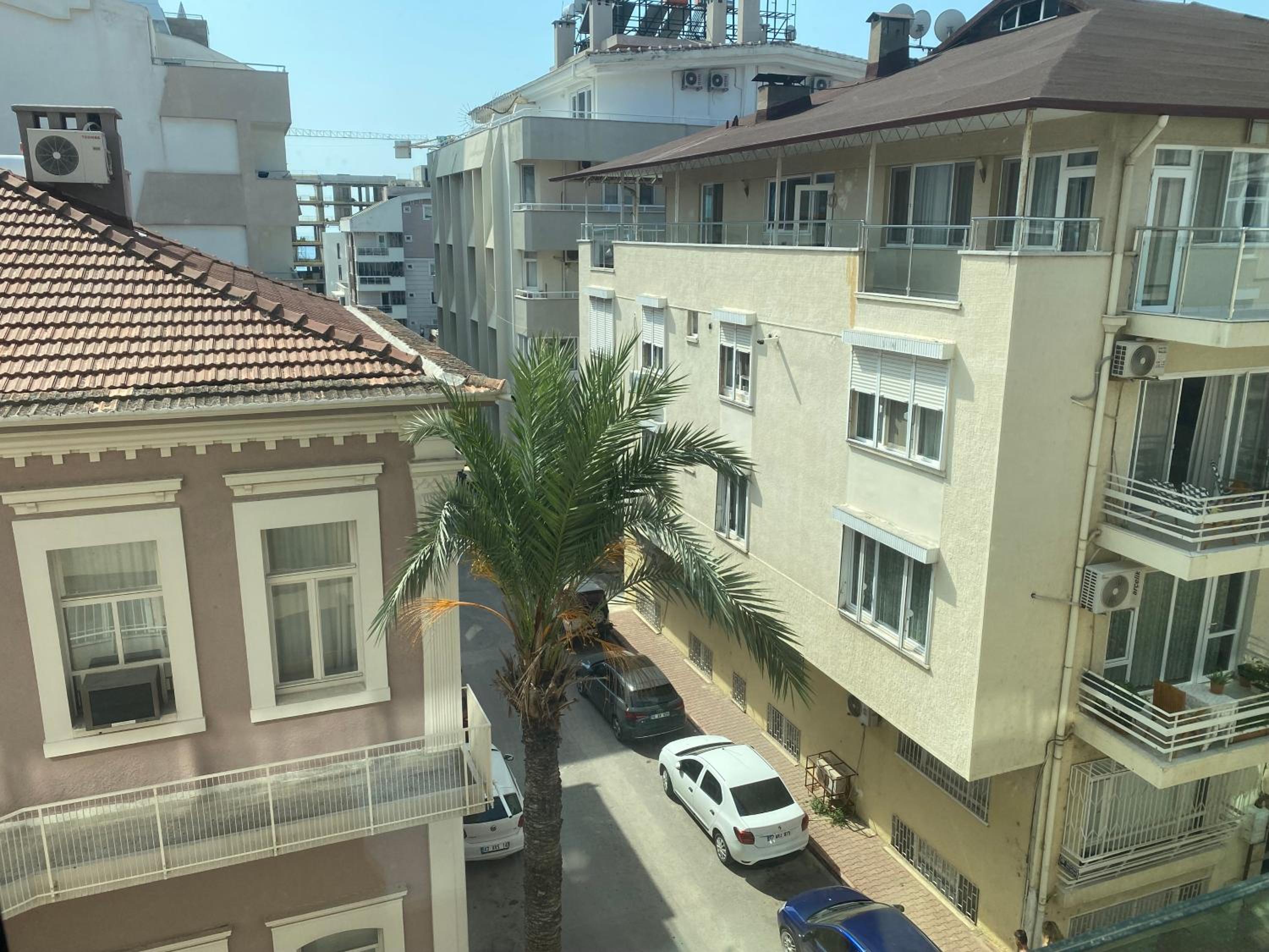 İn The Middle Otel - Image 70