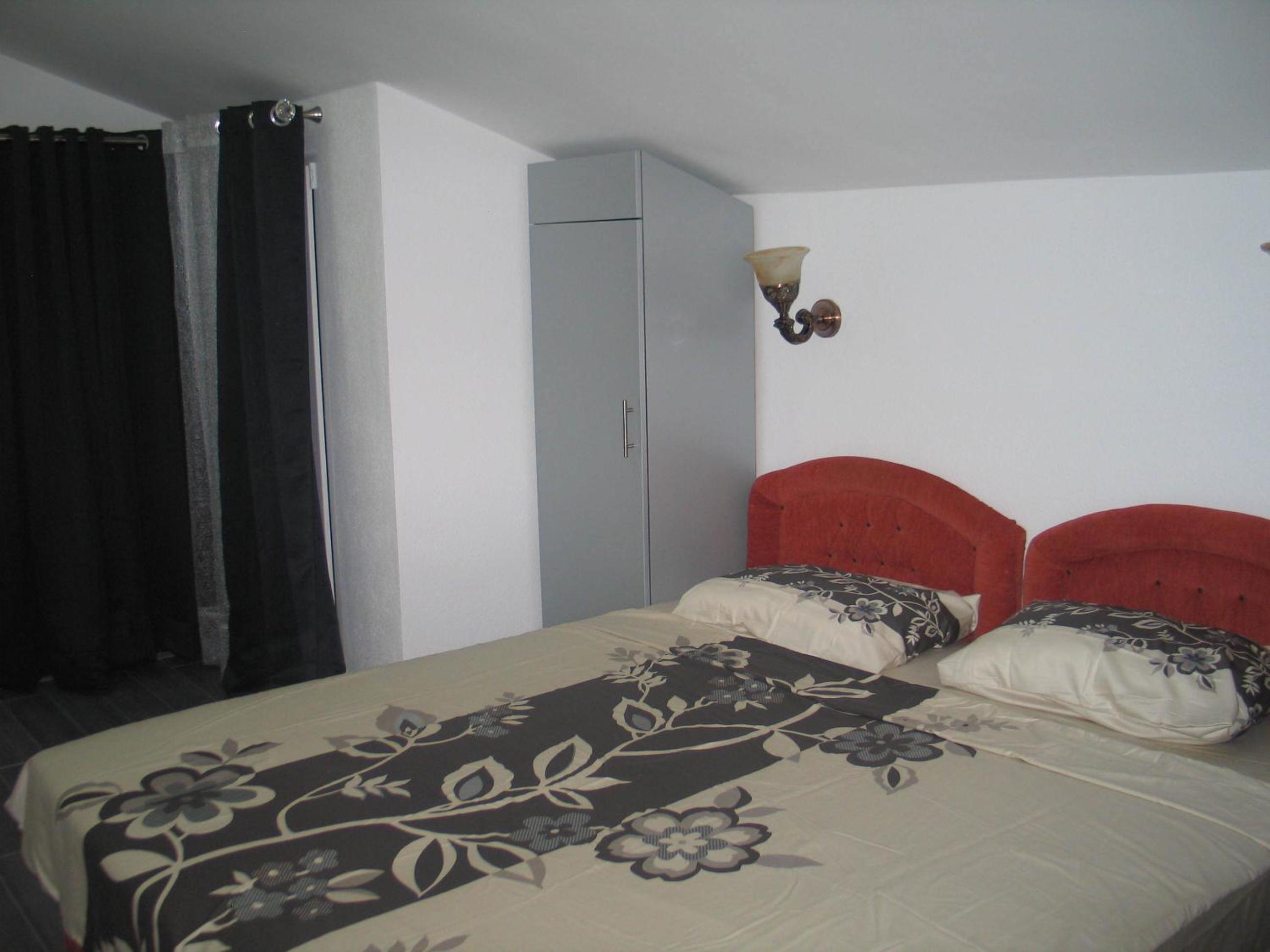 Photo 37
