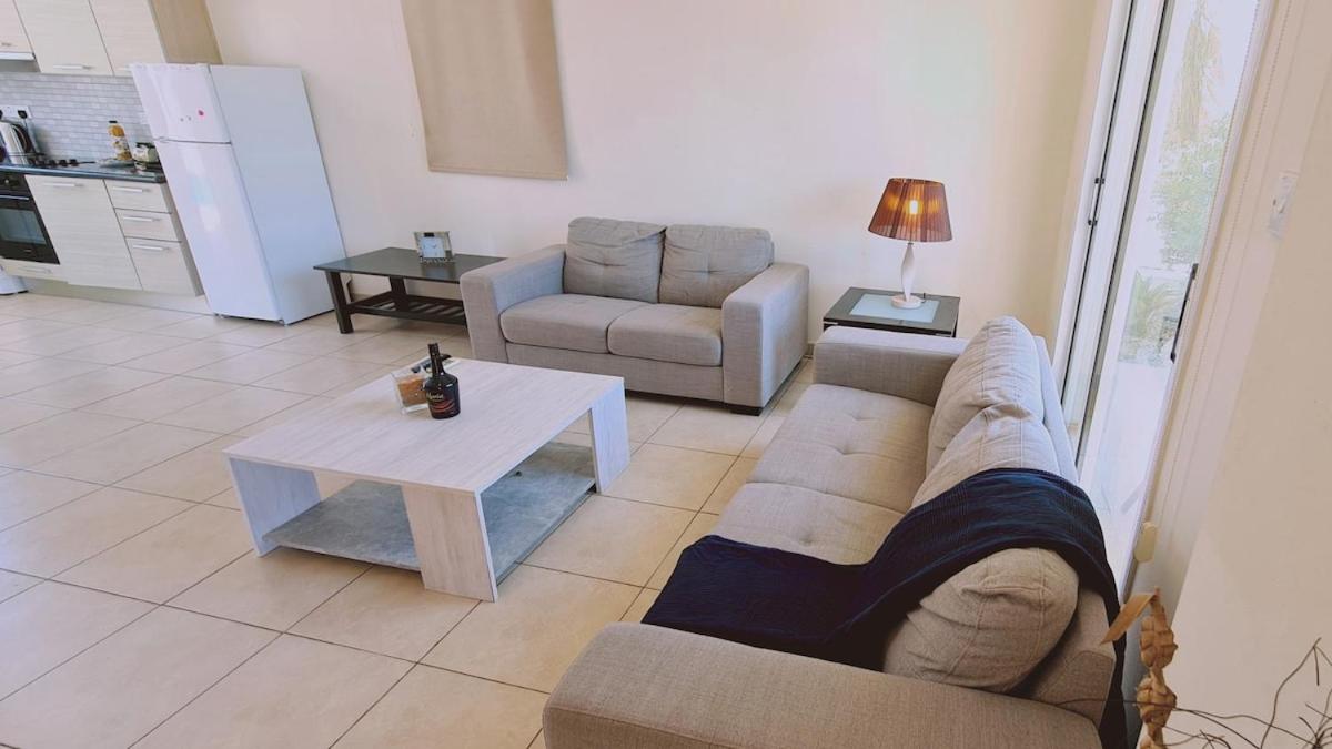 STAY Sunny Bay Villa