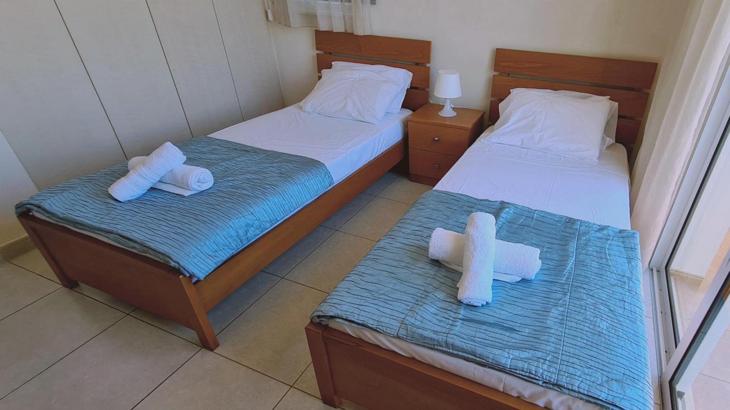 STAY Sunny Bay Villa