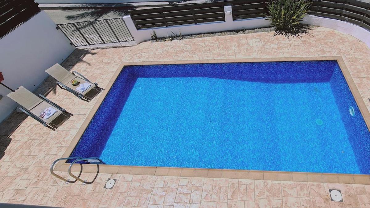 STAY Sunny Bay Villa