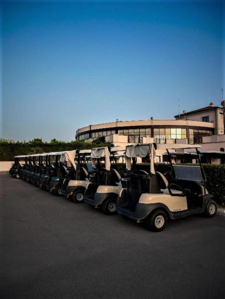 Marco Simone golf club apartment view 4