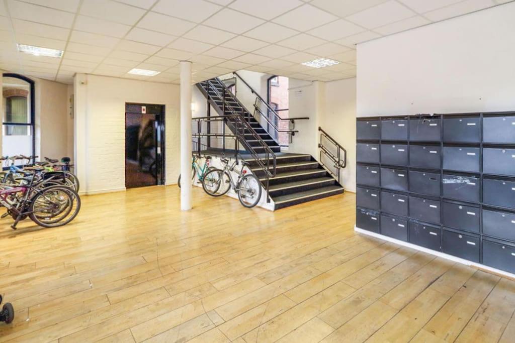Central 2 bed spacious Apartment