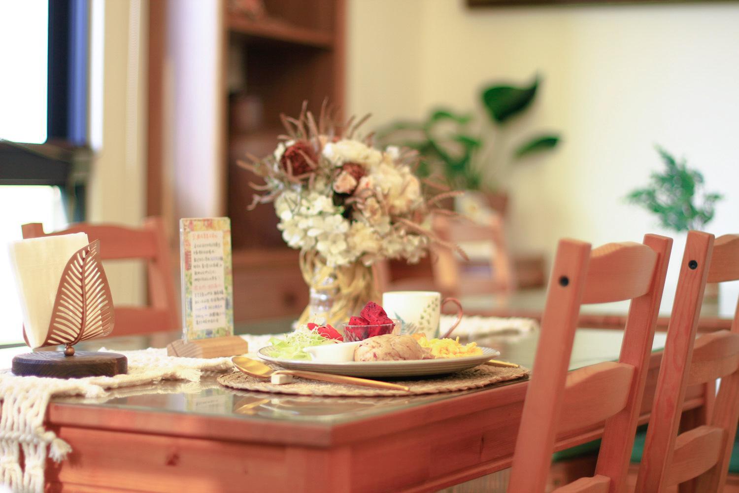 Pottery Flower B&B