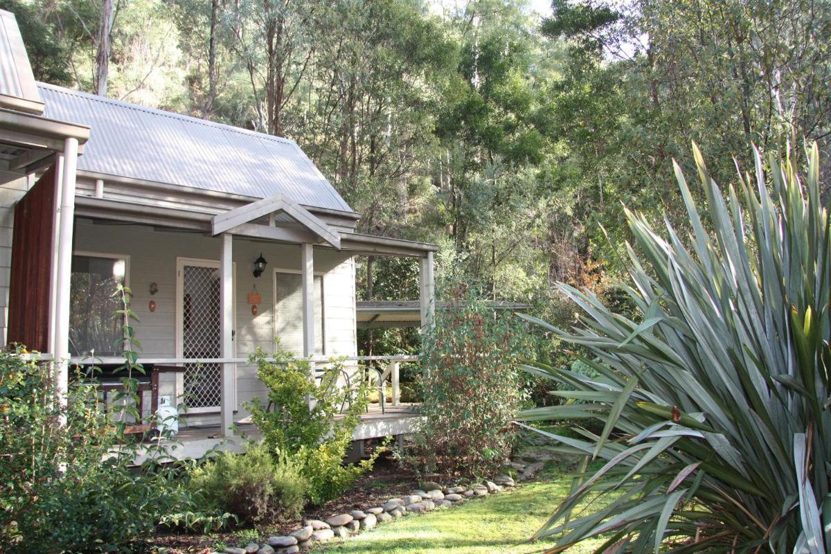 shady brook cottages view 2