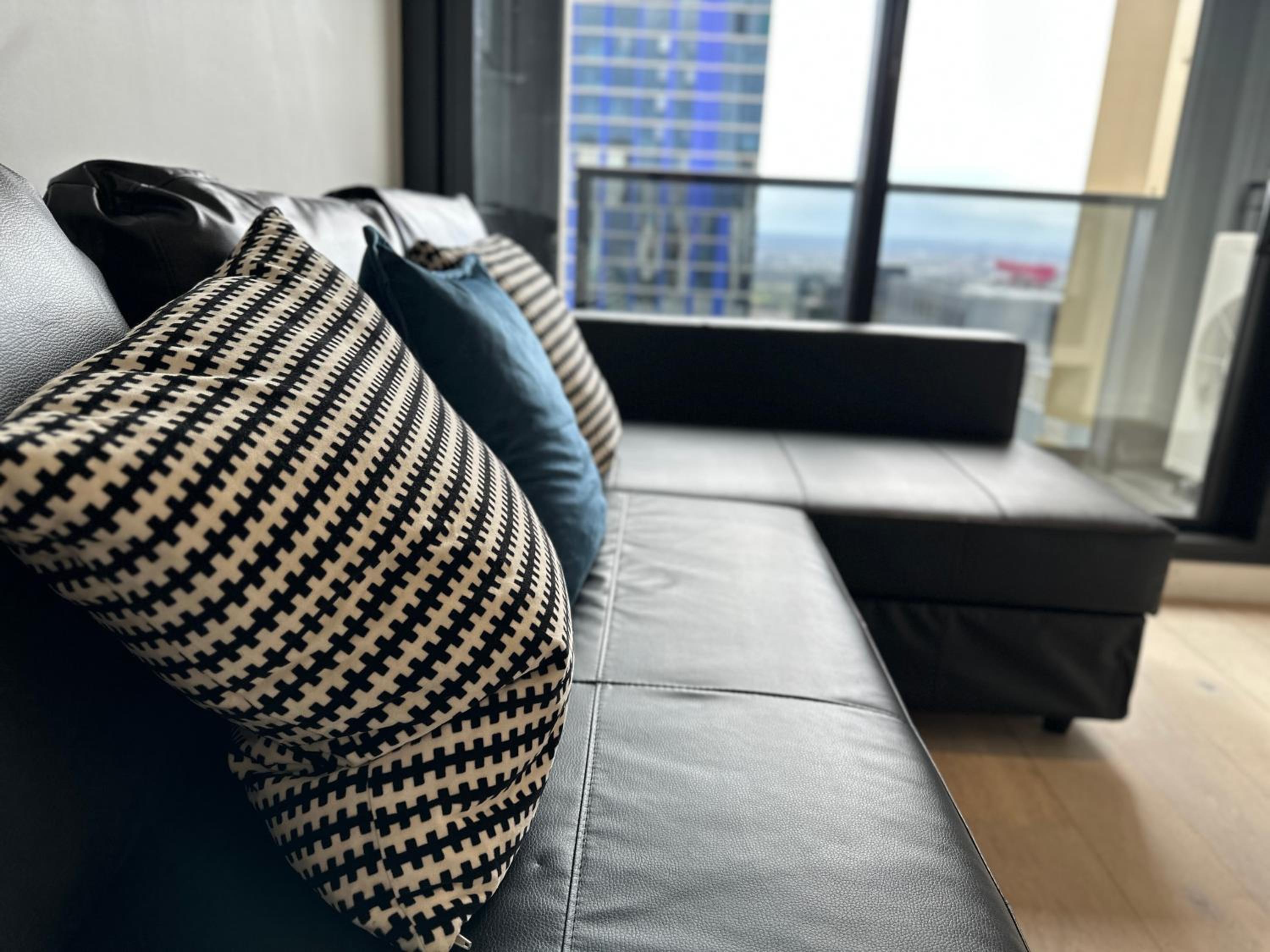 Nest Apartments MEET Empire