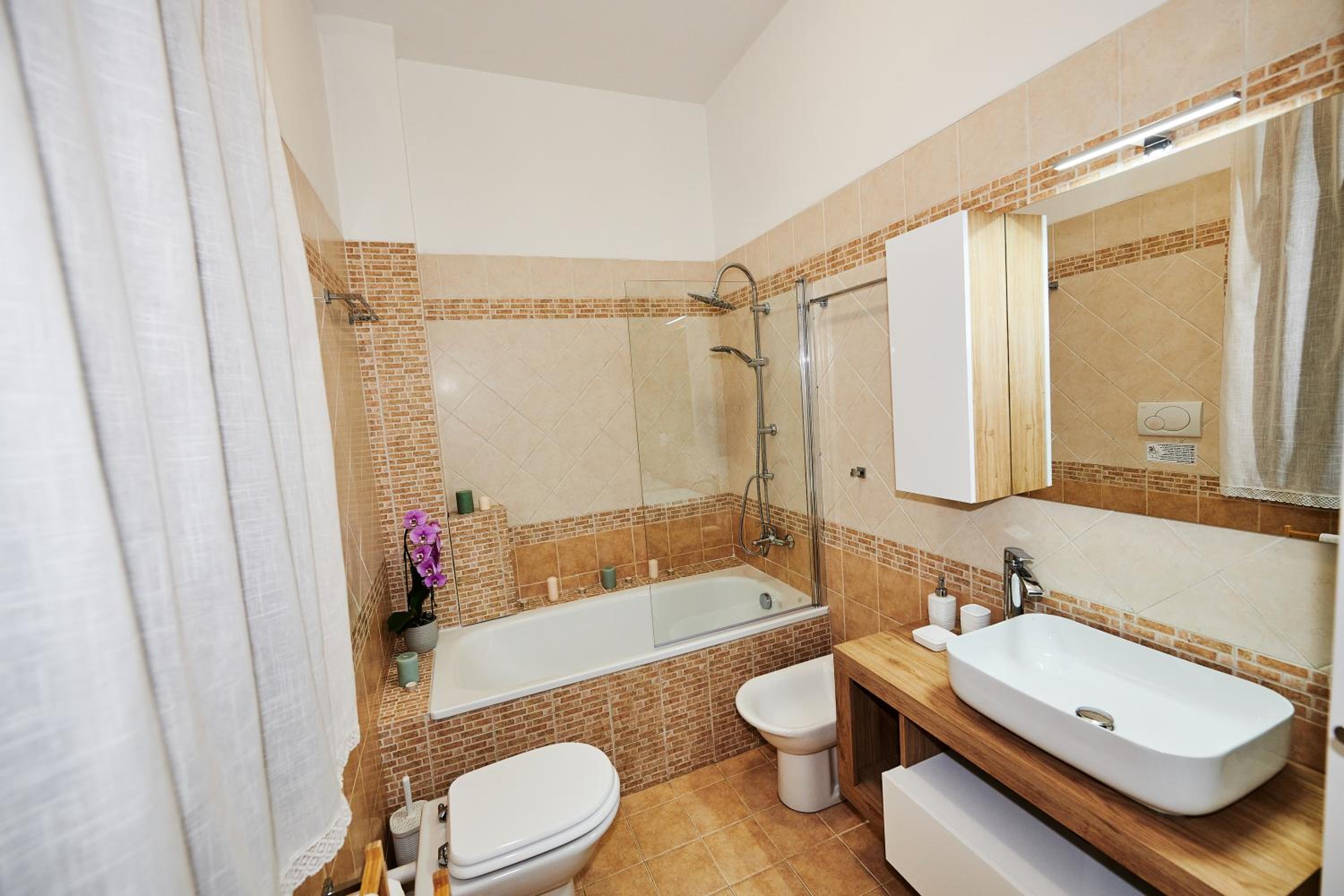 Vatican luxury - private parking free - meospiti luxury