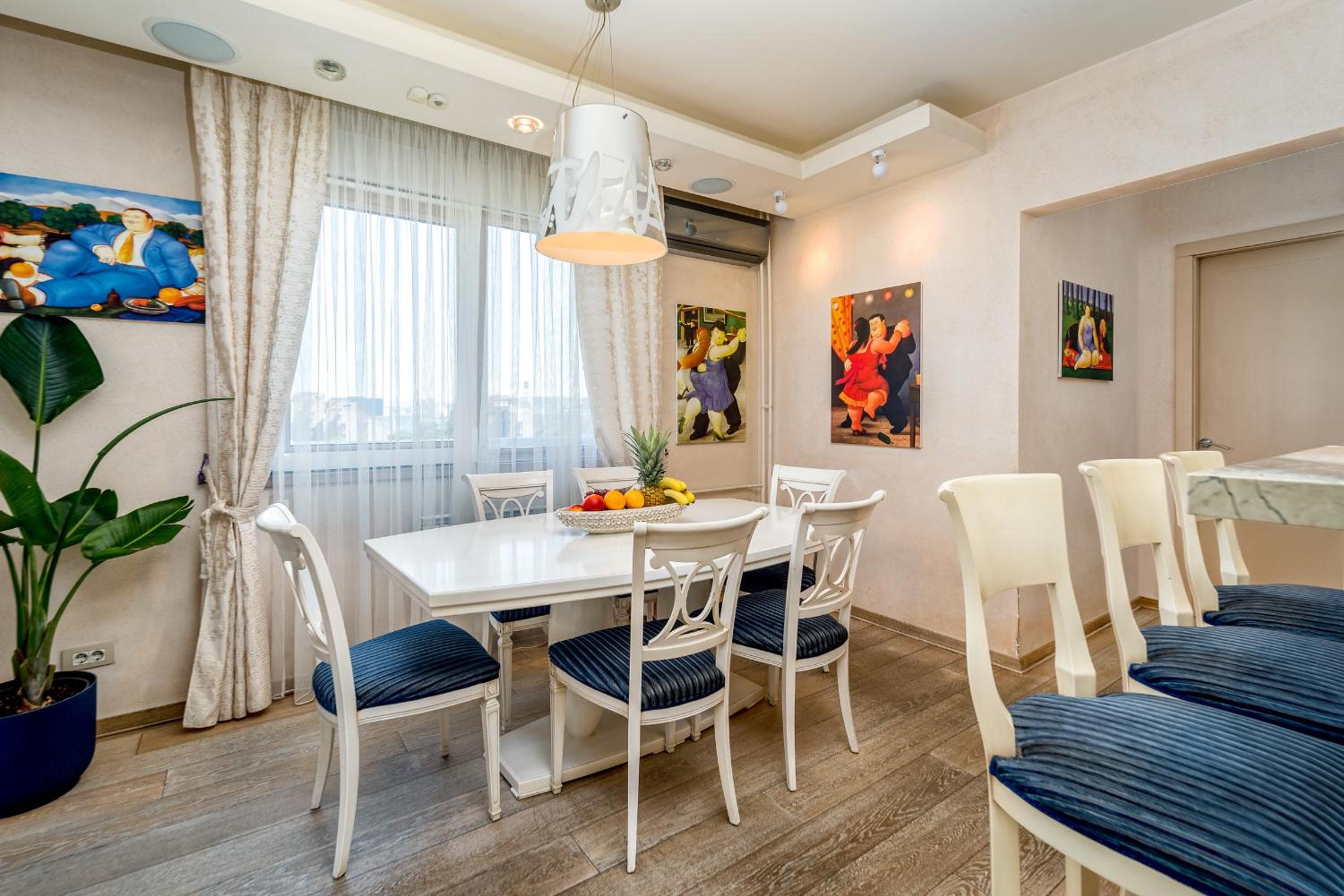 Apartment Botero