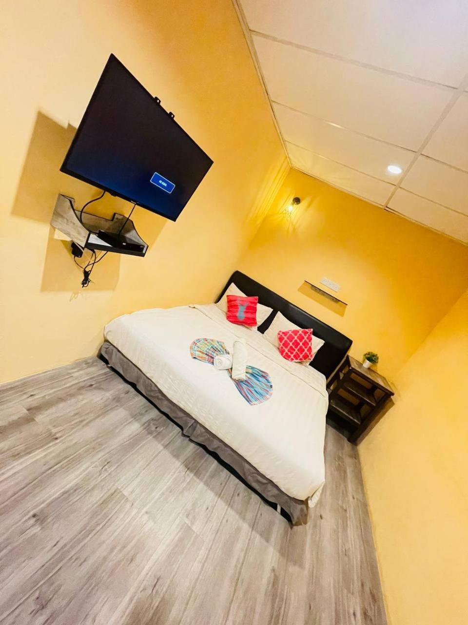Loft Pals Urbanstay Lodge, Kapit, photo 212