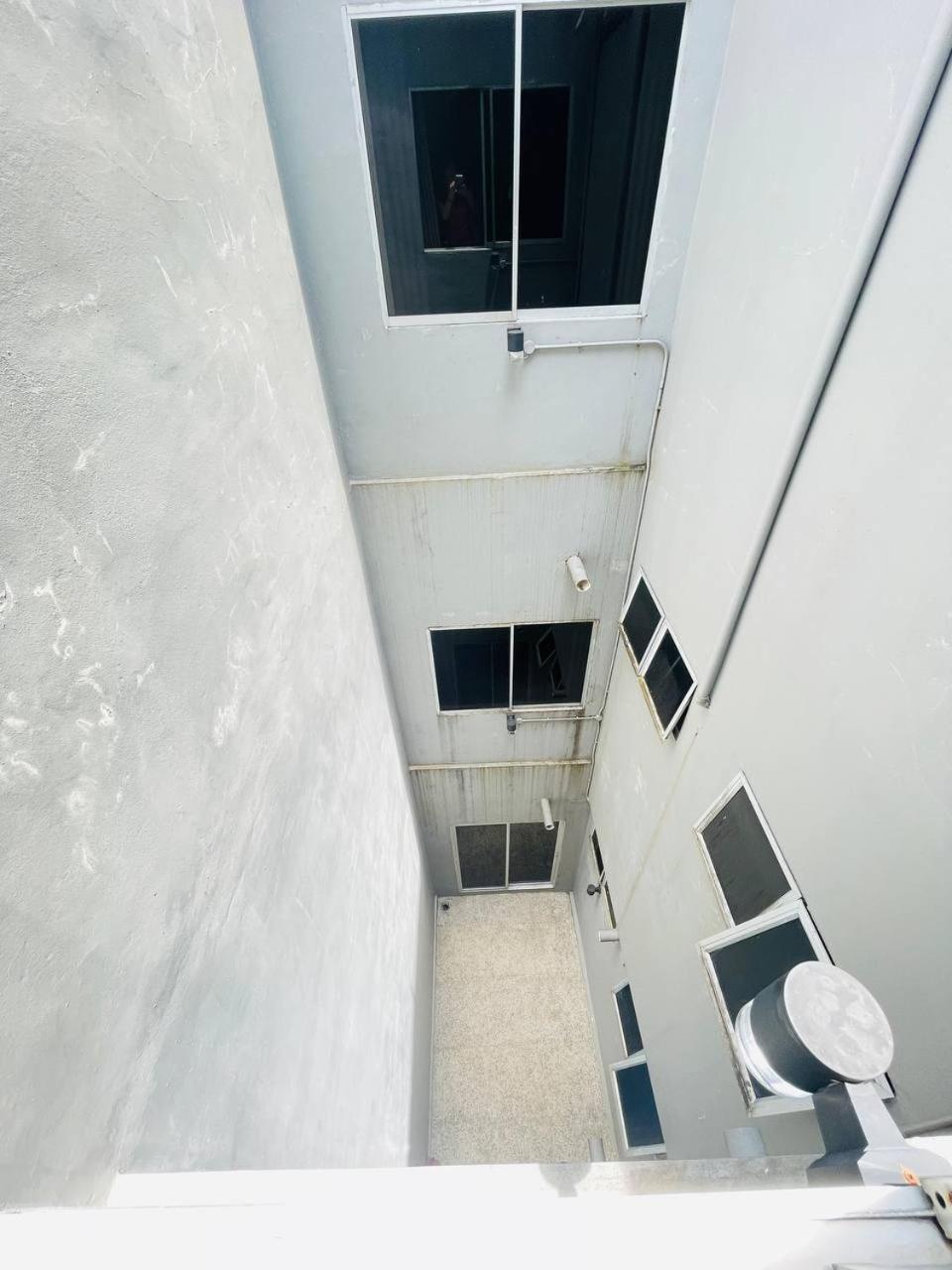 Loft Pals Urbanstay Lodge, Kapit, photo 182