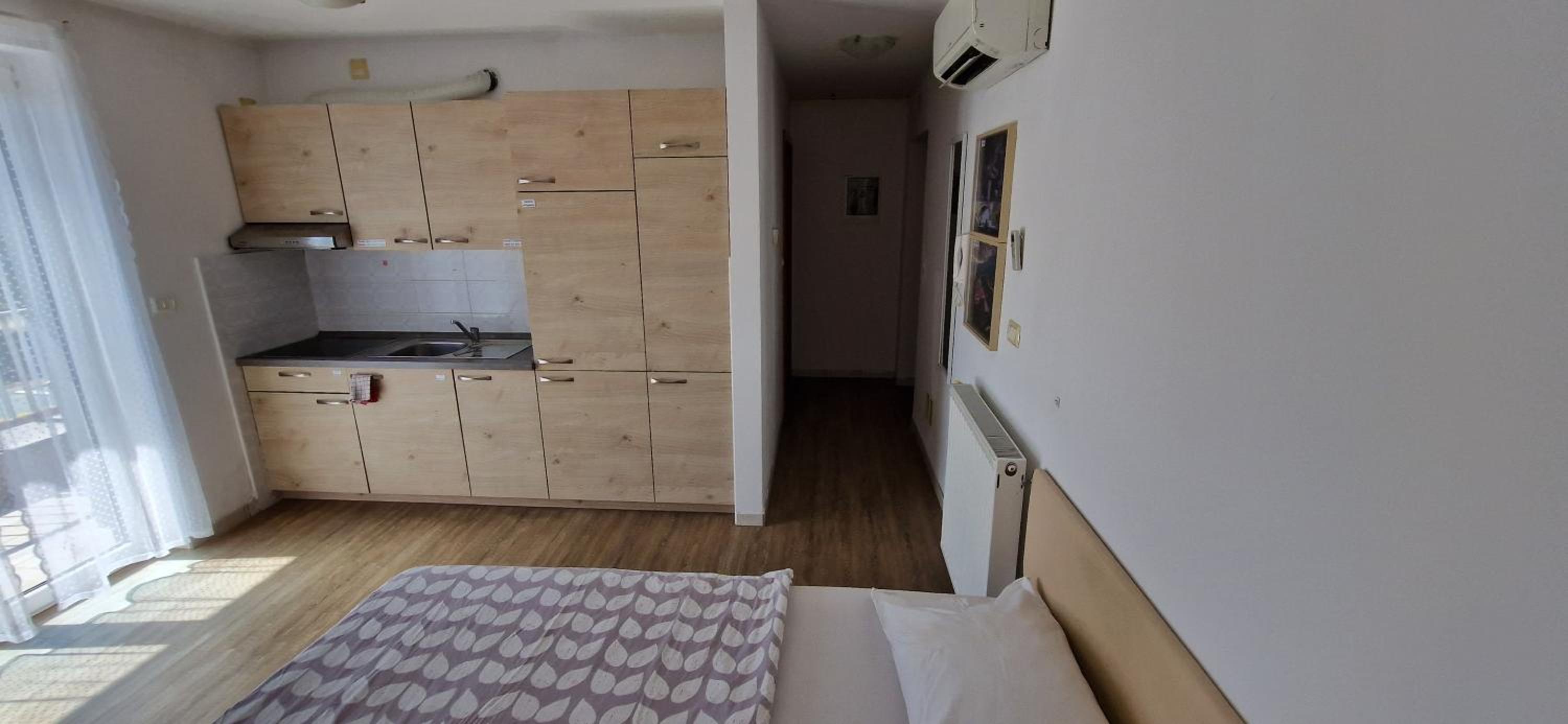 Daisy apartment view 2