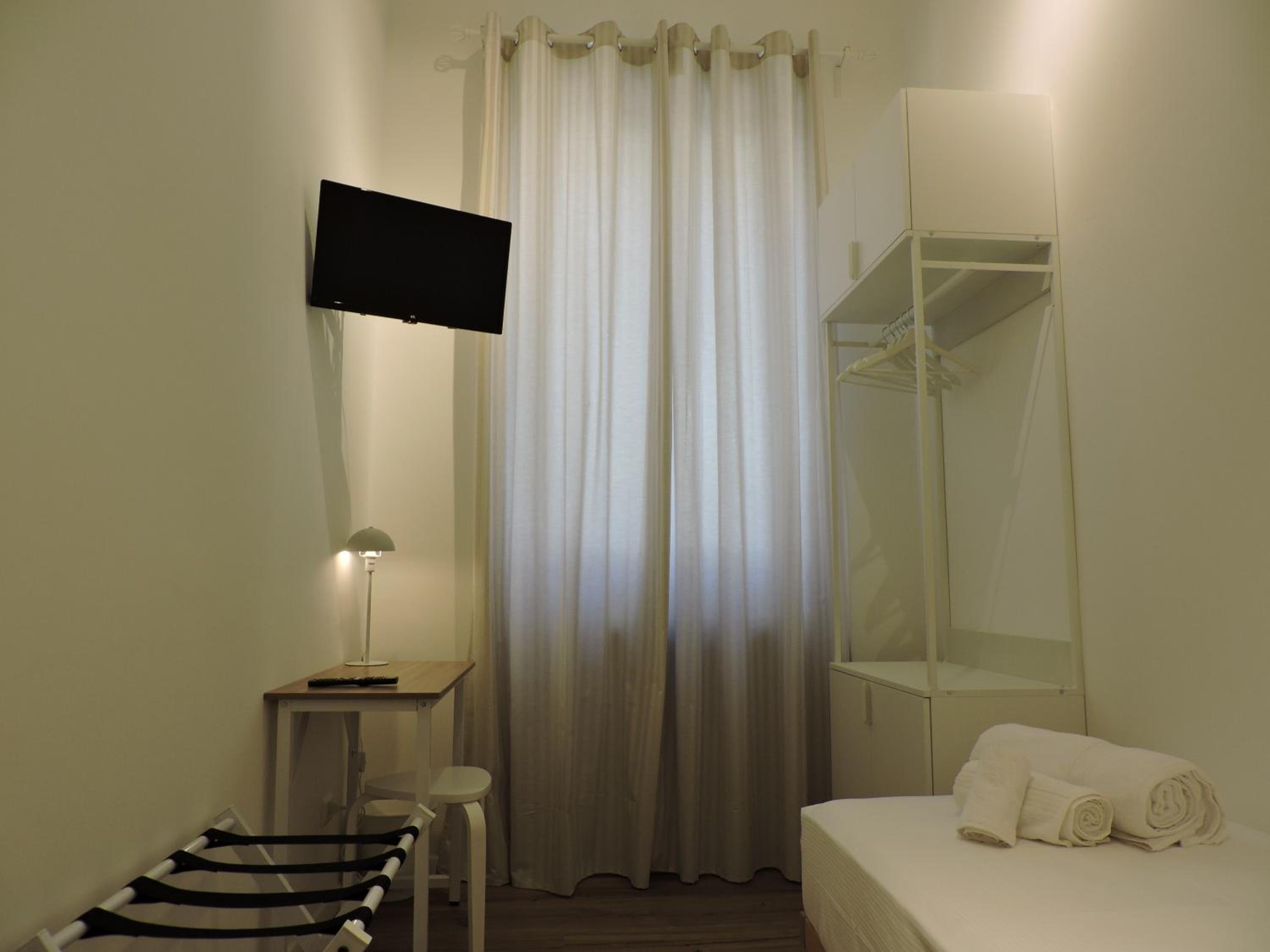 Garibaldi 52 Exclusive Apartments view 3