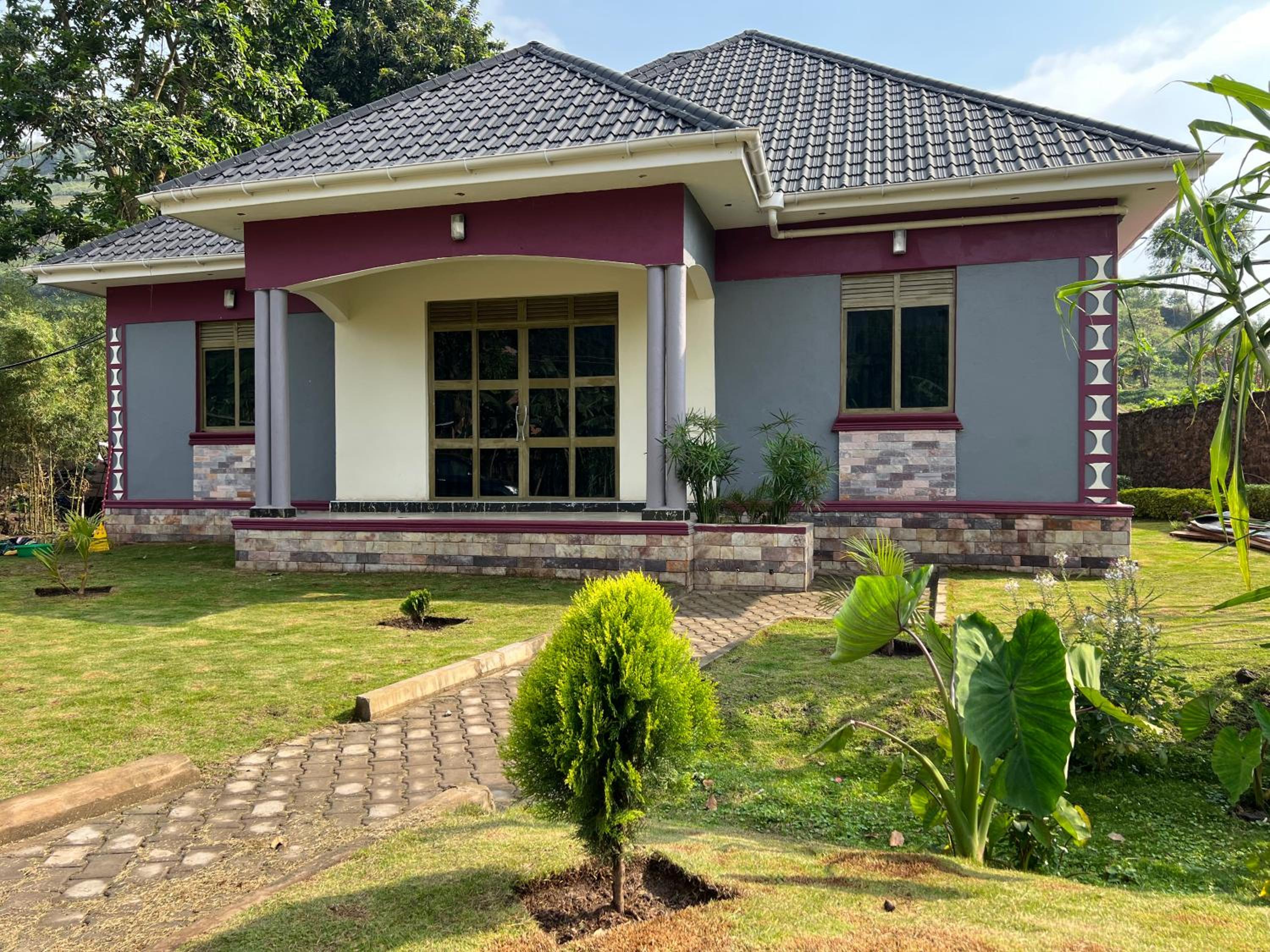 Pearl Sanctuary 02_Kisoro Homestay view 2