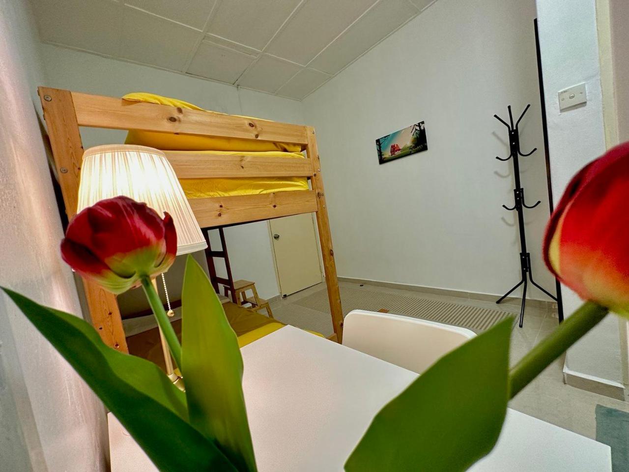 Mijanna Guesthouse - Johor Bahru