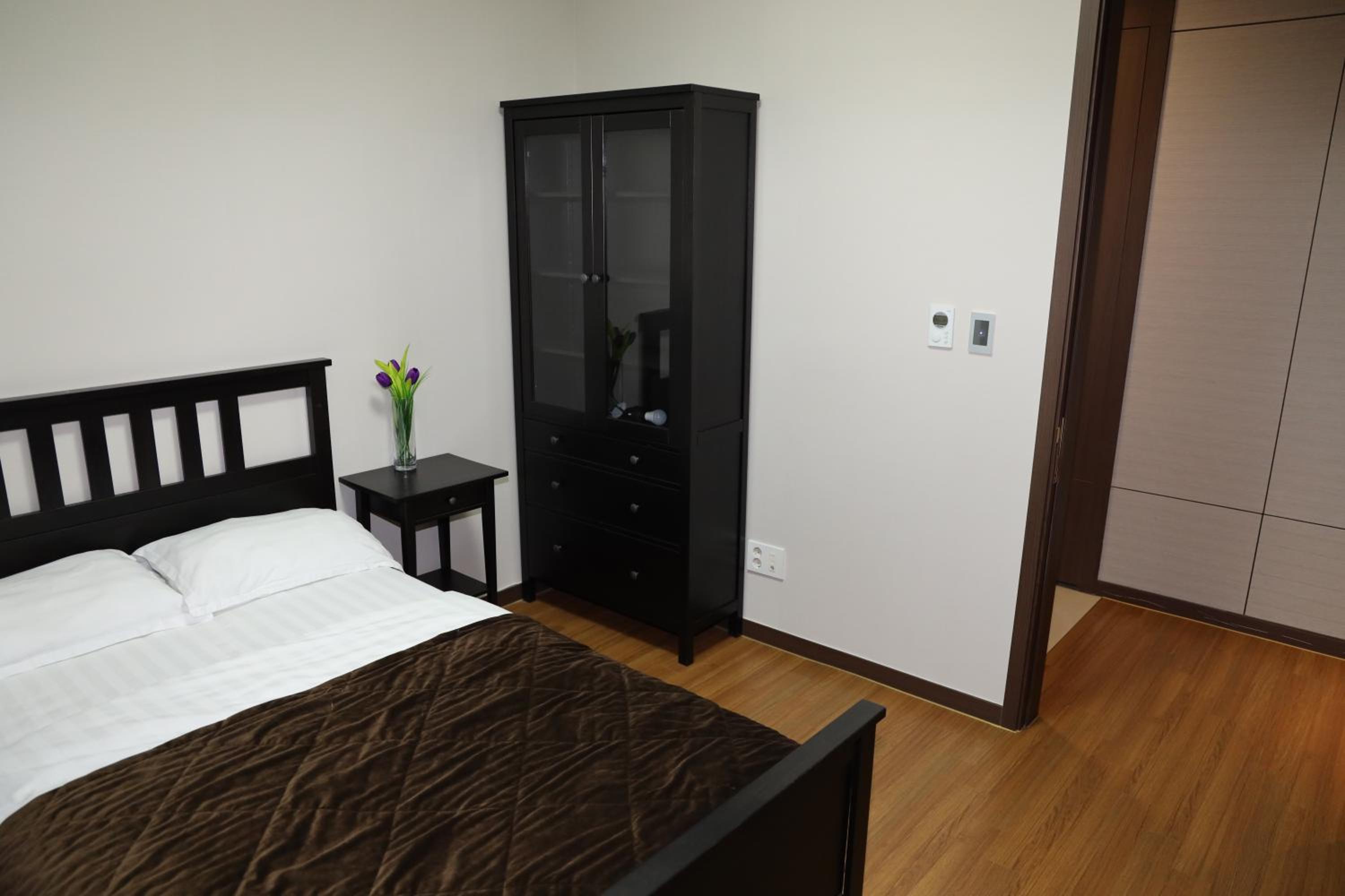 Highvill Apartments