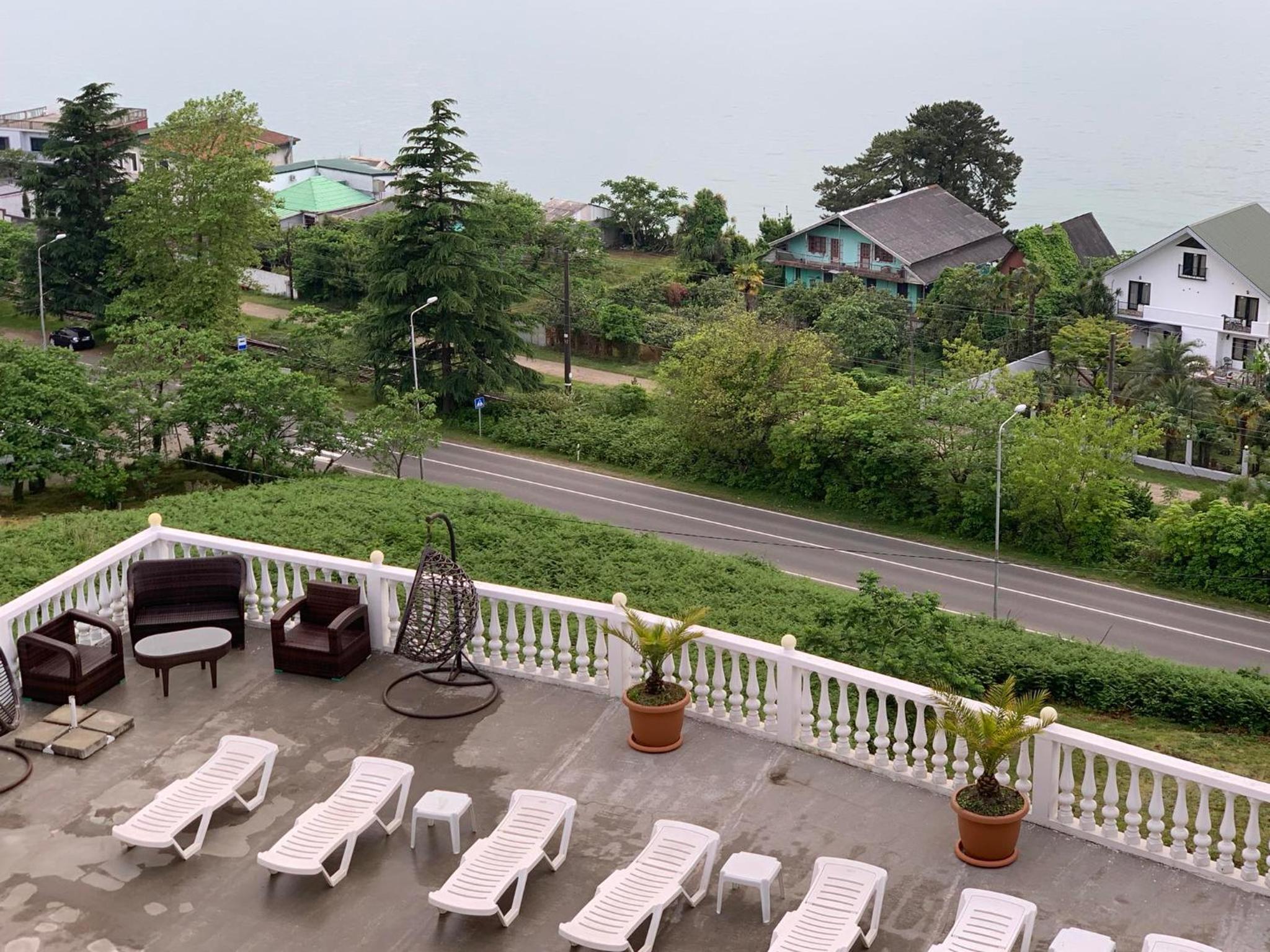White House Chakvi view 3
