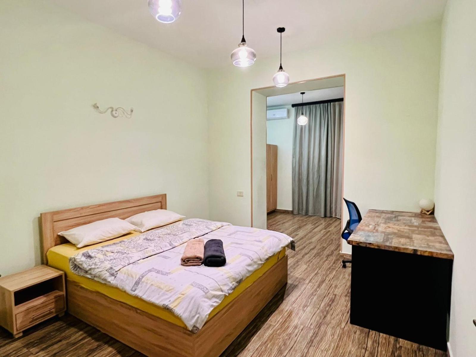 LUXURY Spacious 3 bedroom 2 Bathroom apartment , New Building,